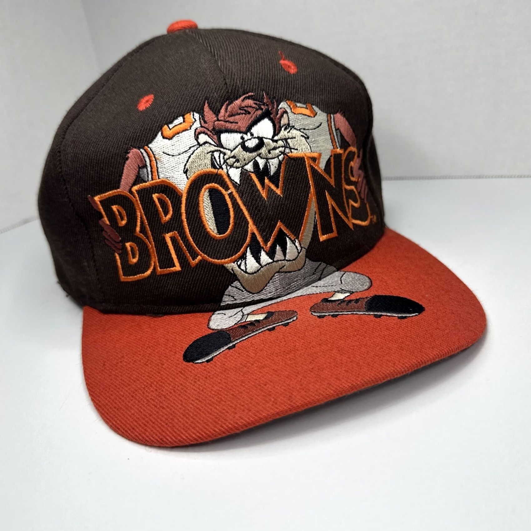 NFL VINTAGE Drew Pearson Cleveland Browns TAZ Hat Snapback Looney Tunes NFL 90s RARE Hat Mens Size ONE SIZE - 7 Thumbnail
