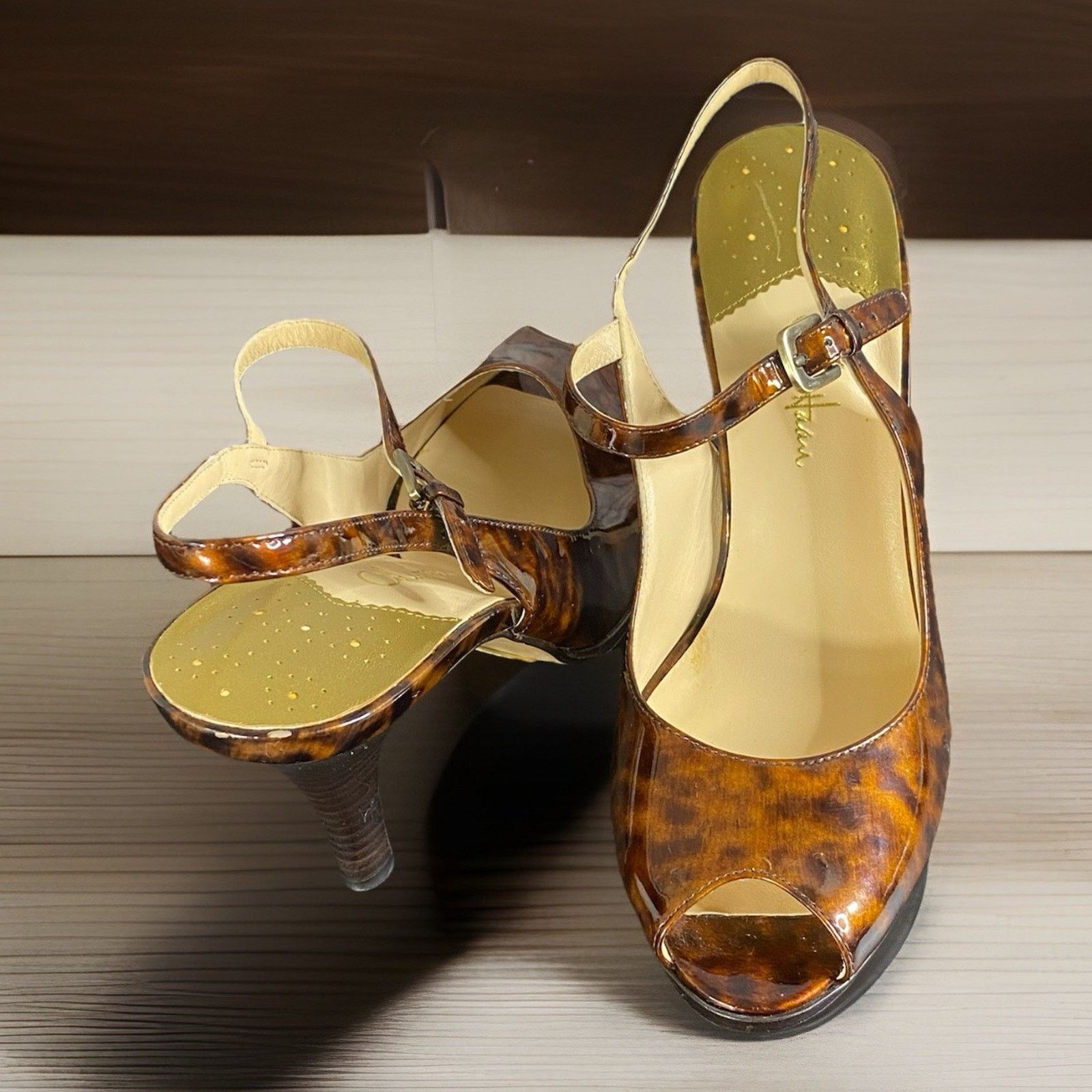 Cole Haan Cole Haan Women High Heels D8 D26187/ Size 9.5 Faux Tortoise Size US 9.5 / IT 39.5 - 2 Thumbnail