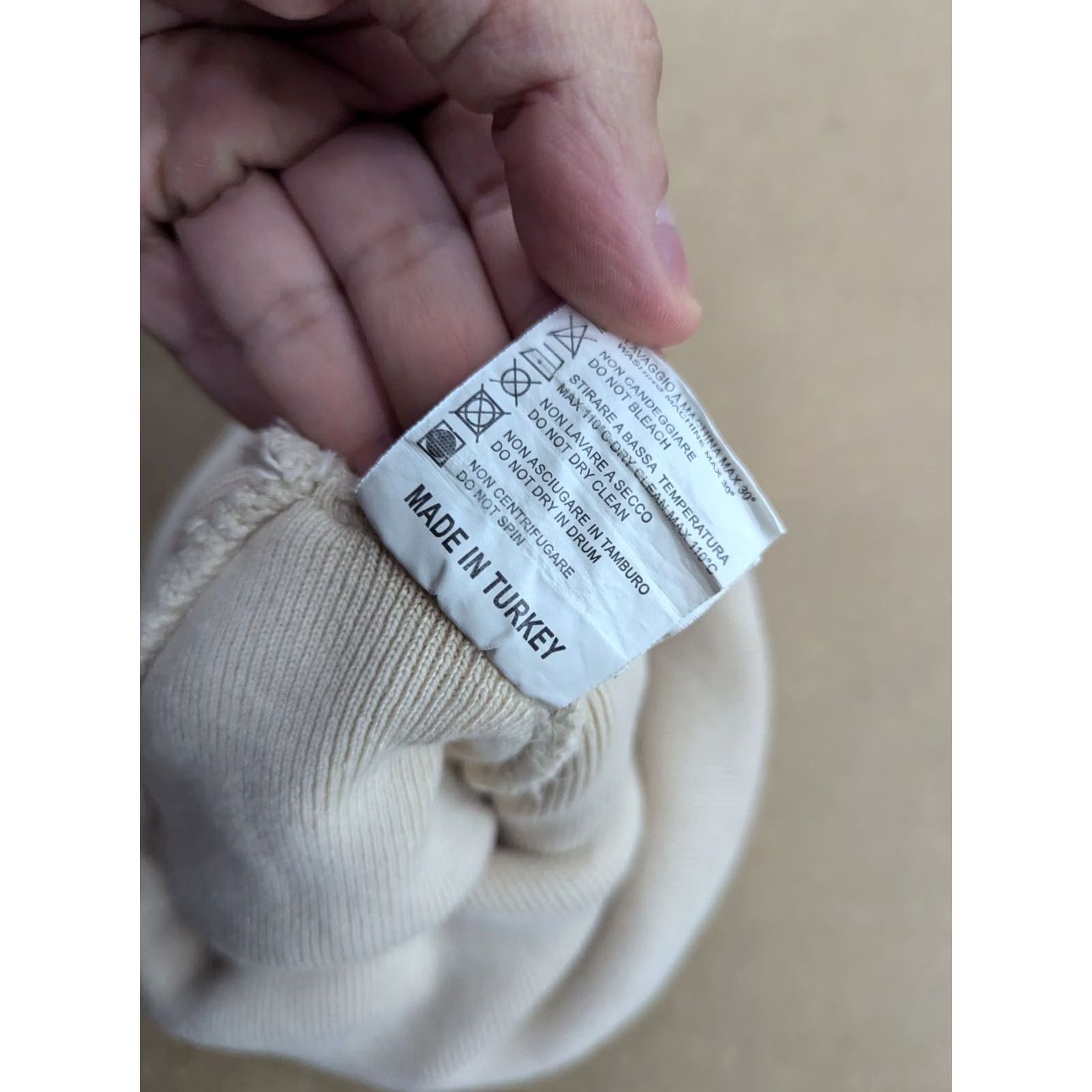 Vintage PYREX Beanie Hat One Size Off-White Virgil Abloh Plain Logo Stretch Knit Beanie Unisex Adults White Premium Casual Workwear Mens Womens Boys Girls Size ONE SIZE - 6 Thumbnail