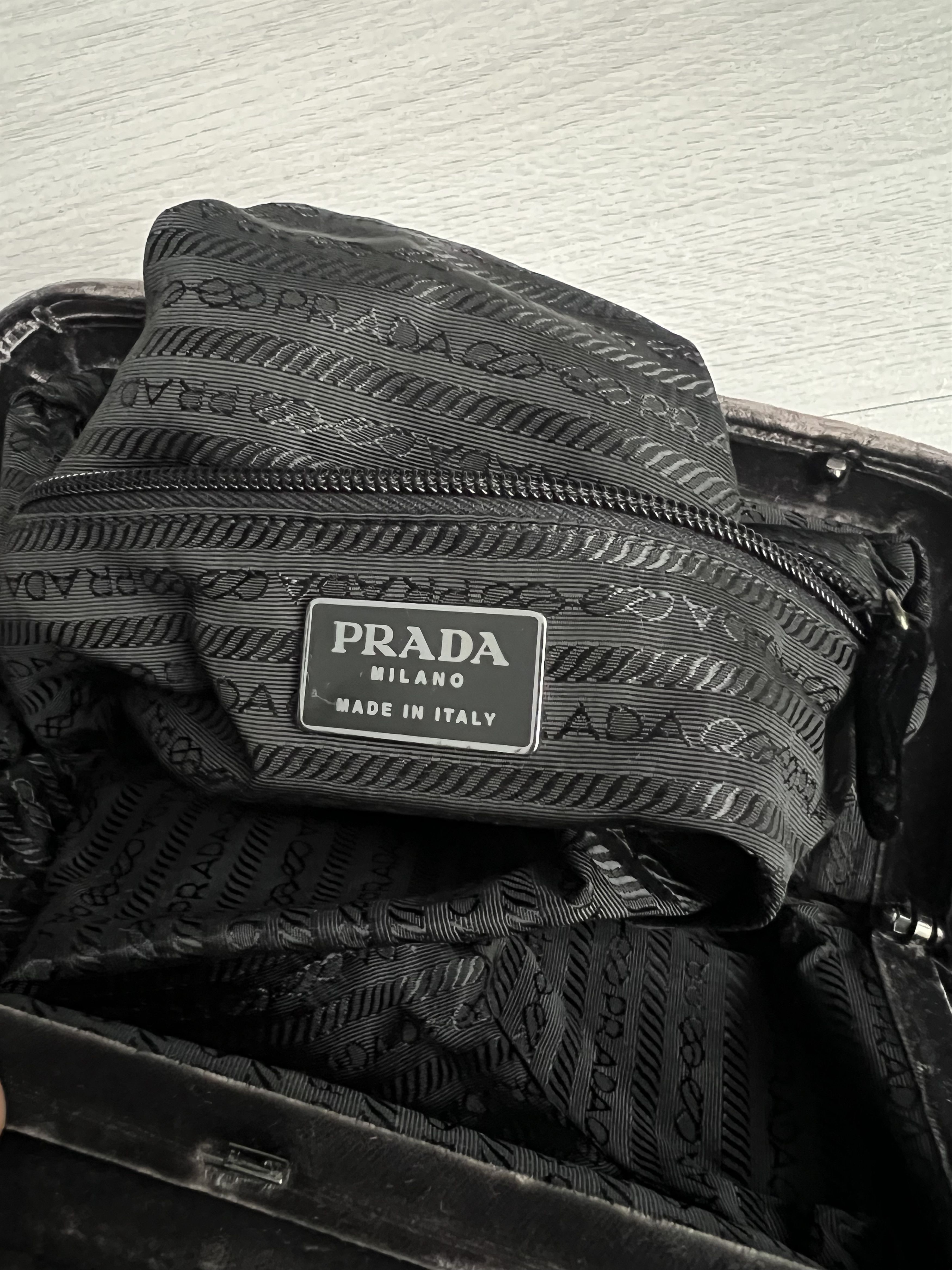 Prada Prada HandBag Velvet Size ONE SIZE - 7 Thumbnail