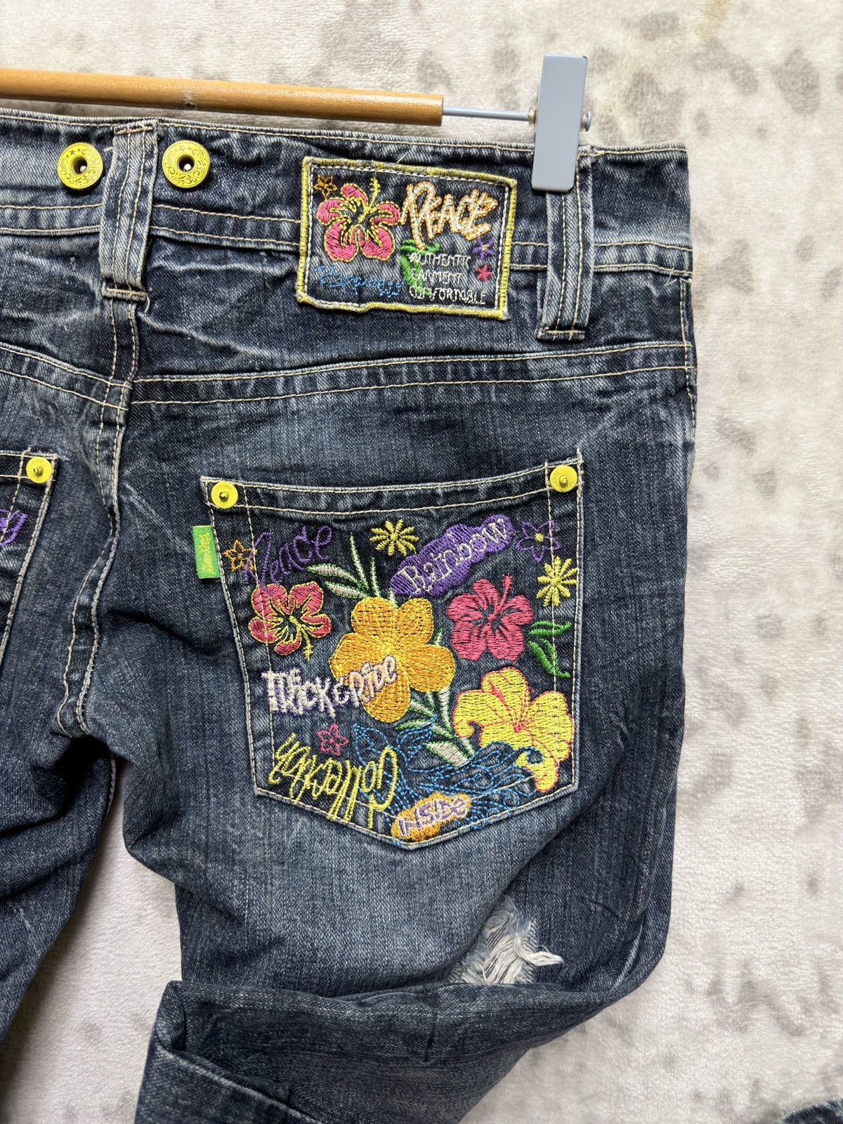 Hysteric Glamour Happiness Y2K Low Rise Floral Embroidered Graffiti Denim Size US 30 / EU 46 - 13 Thumbnail