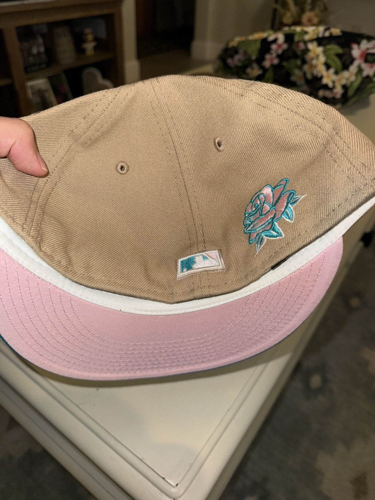 New Era 7 1/4 Arizona Diamondbacks Tan/Pink fitted Size ONE SIZE - 3 Thumbnail