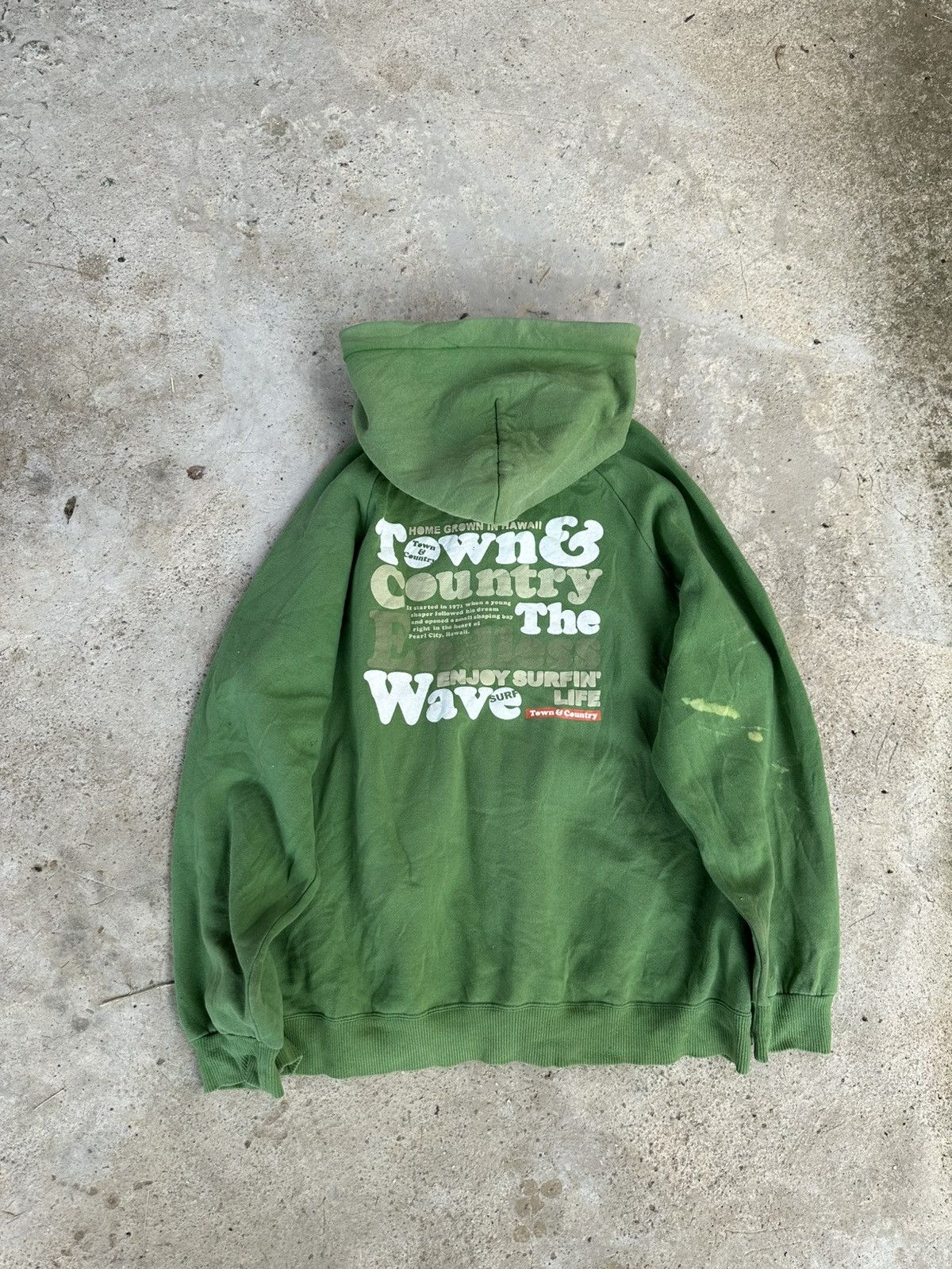 Vintage Vintage 2000's T&C Surf Faded Hoodies Size US L / EU 52-54 / 3 - 2 Thumbnail