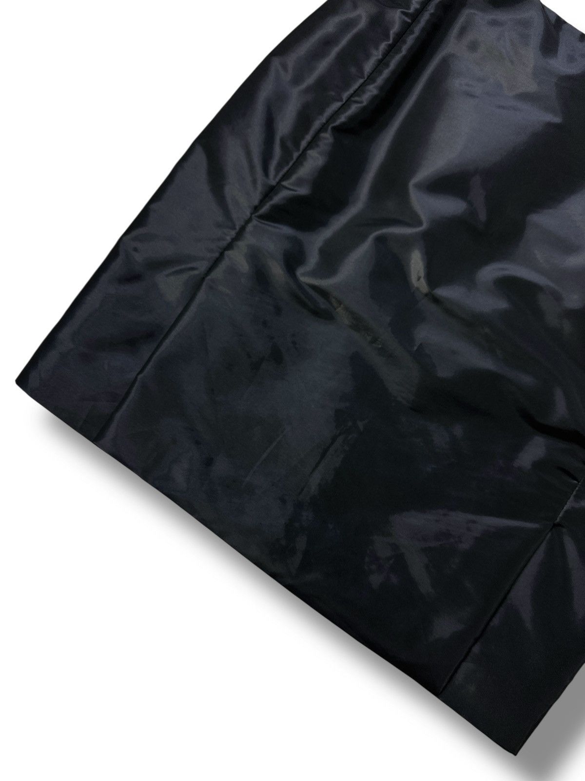 Balenciaga Balenciaga Paris Black Nylon Shimmer On Knee Skirt Size 42FR Size 30" / US 8 / IT 44 - 11 Thumbnail