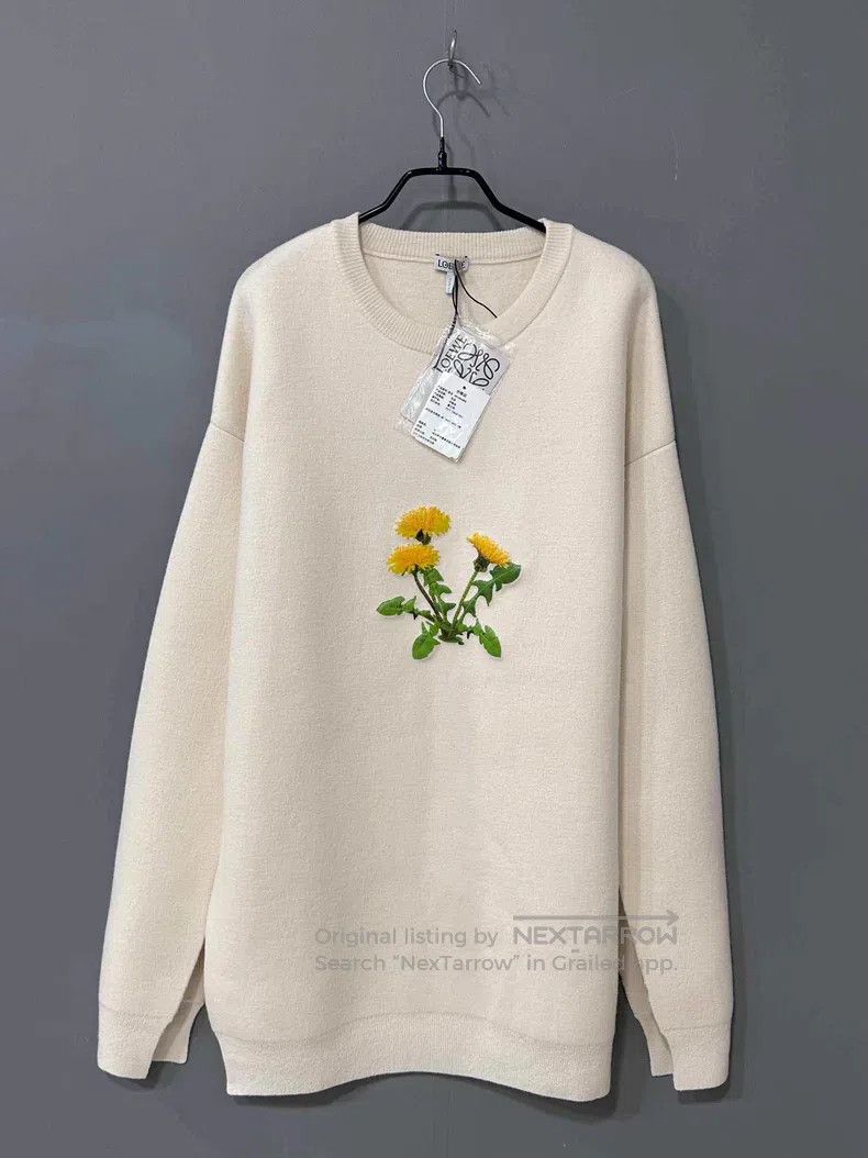 Loewe Loewe Fashion Flower Knit Cloak Sweater Size S / US 4 / IT 40 - 1 Thumbnail