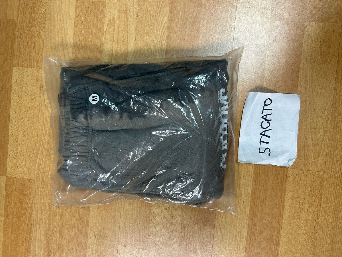 Rap Tees × Vintage CUFBOYS Tie Dye Sweatpants Grey Size US 32 / EU 48 - 2 Thumbnail