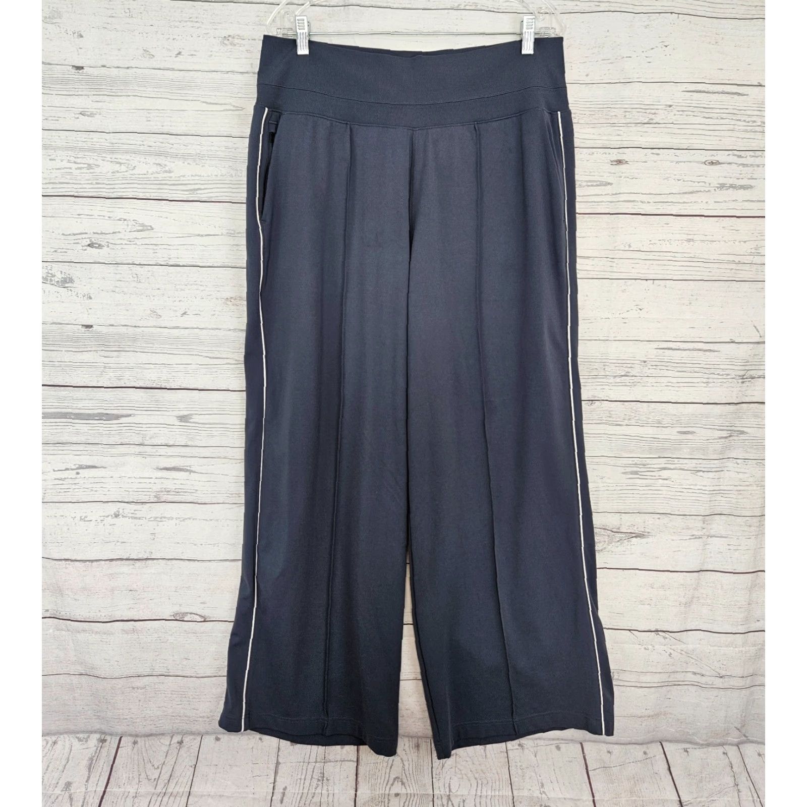 Athleta Athleta Womens Venice High Rise Track Stripe Wide Leg Pant XL Blue Size 40" / US 18 - 2 Thumbnail