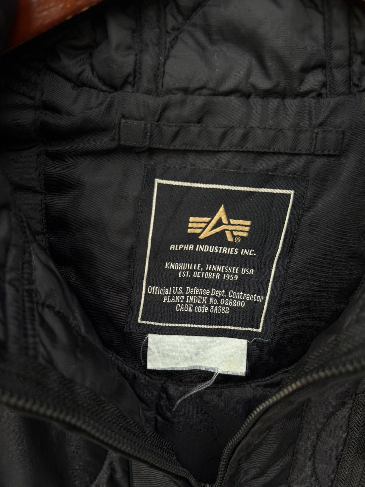 Alpha Industries Alpha Industries Quilted Hoodie Jacket Size US M / EU 48-50 / 2 - 2 Thumbnail