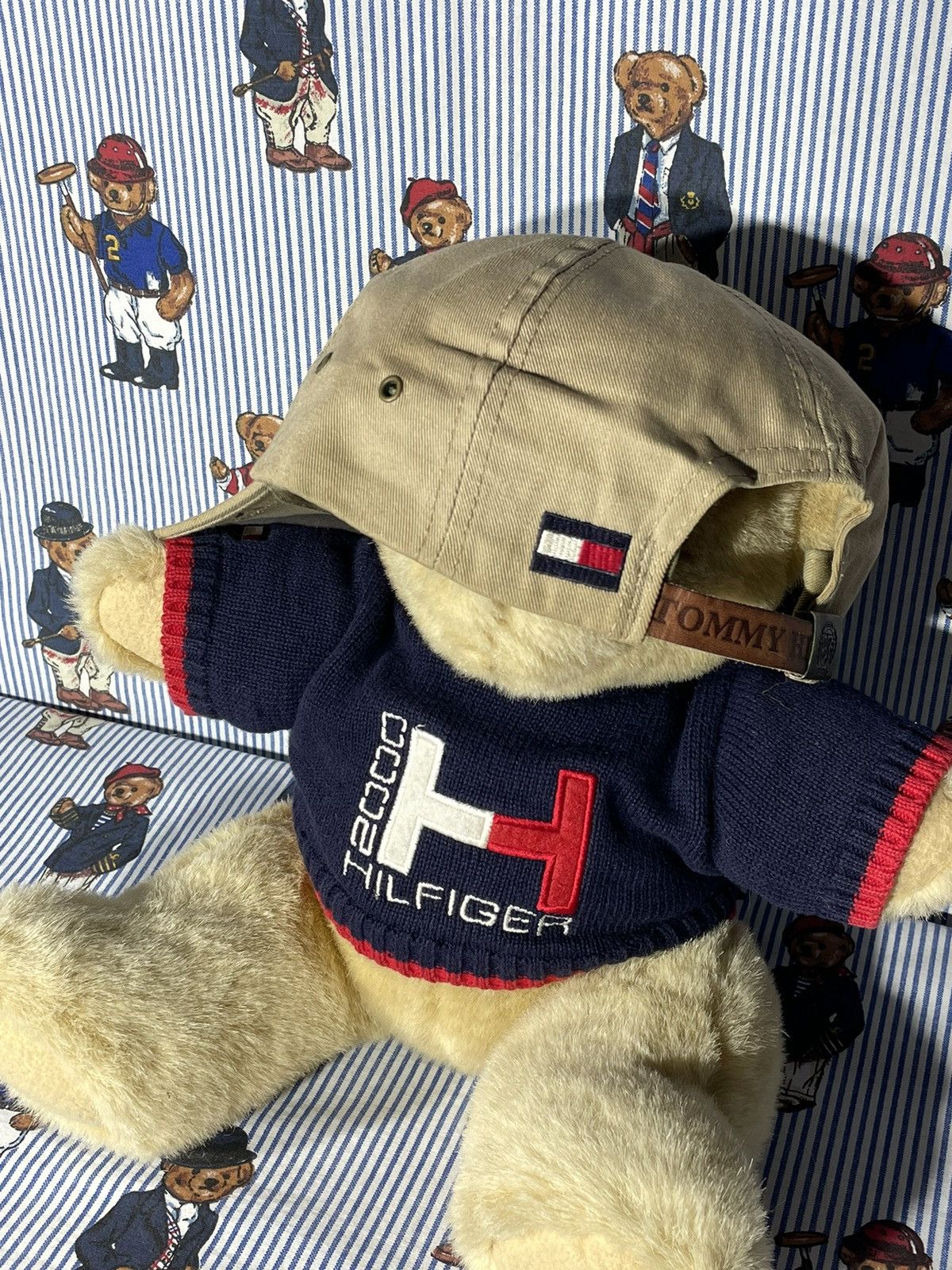 Tommy Hilfiger × Vintage Cap Tommy Hilfiger Lion Crest OG Vintage 90’s Size ONE SIZE - 8 Thumbnail