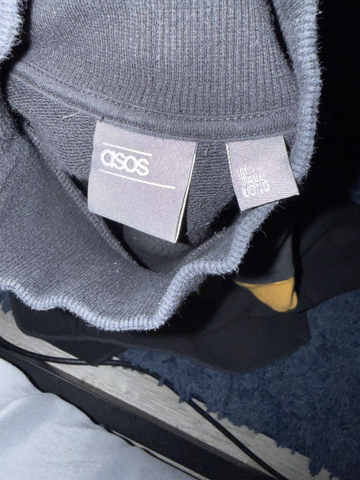 Asos Asos black/yellow turtleneck Size US M / EU 48-50 / 2 - 3 Thumbnail