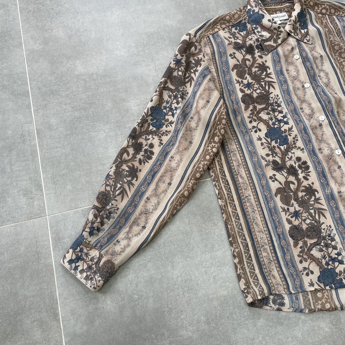 Calvin Klein × Vintage Vintage Calvin Klein Sport women Button Shirt Size M Size M / US 6-8 / IT 42-44 - 3 Thumbnail