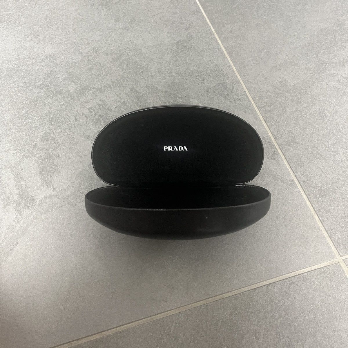 Prada Prada Sunglasses Size ONE SIZE - 4 Thumbnail