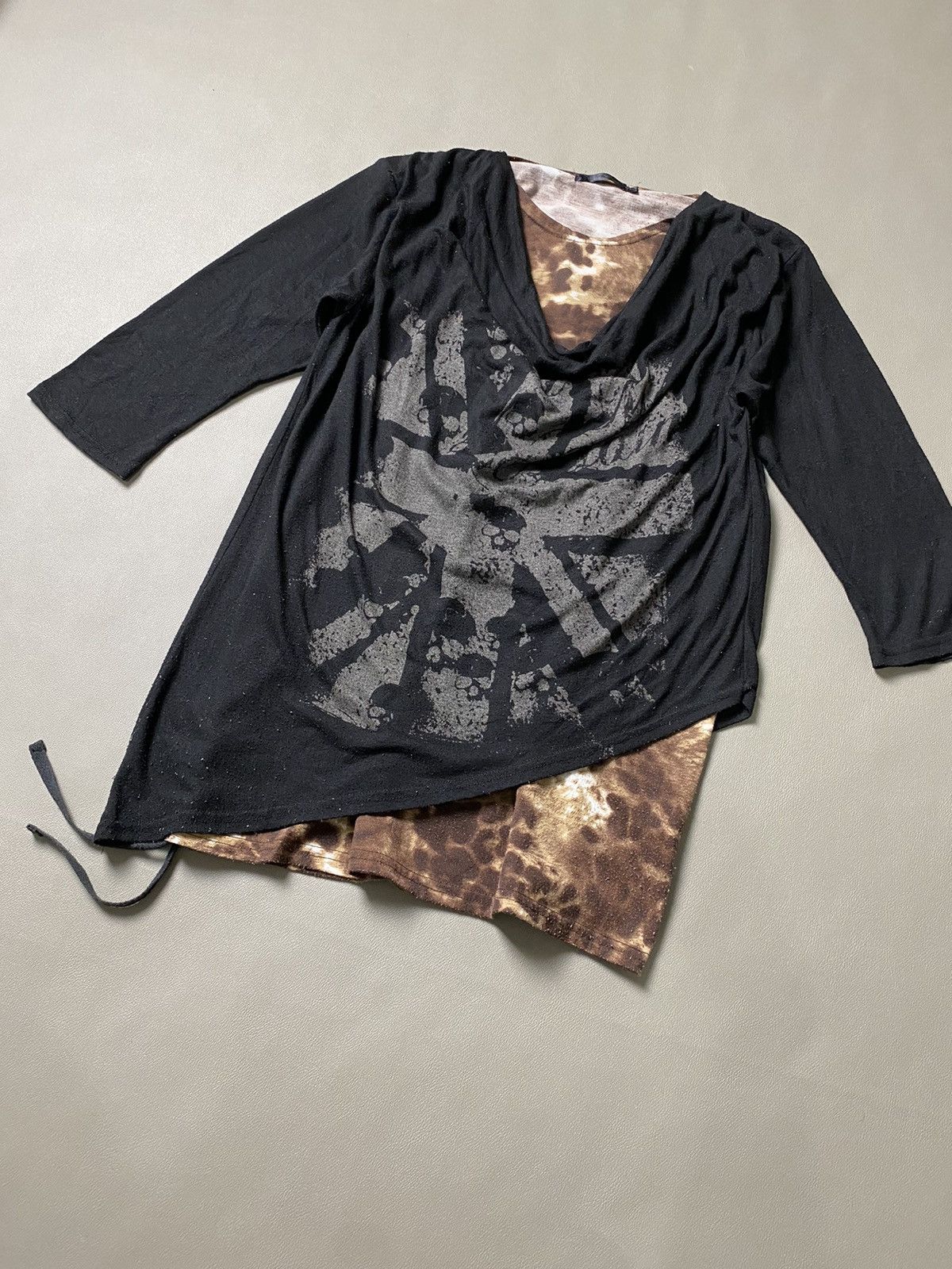 14th Addiction × Japanese Brand × KMRii Gothic Japanese Double Layer Asymmetrical Tshirt Size US M / EU 48-50 / 2 - 2 Thumbnail