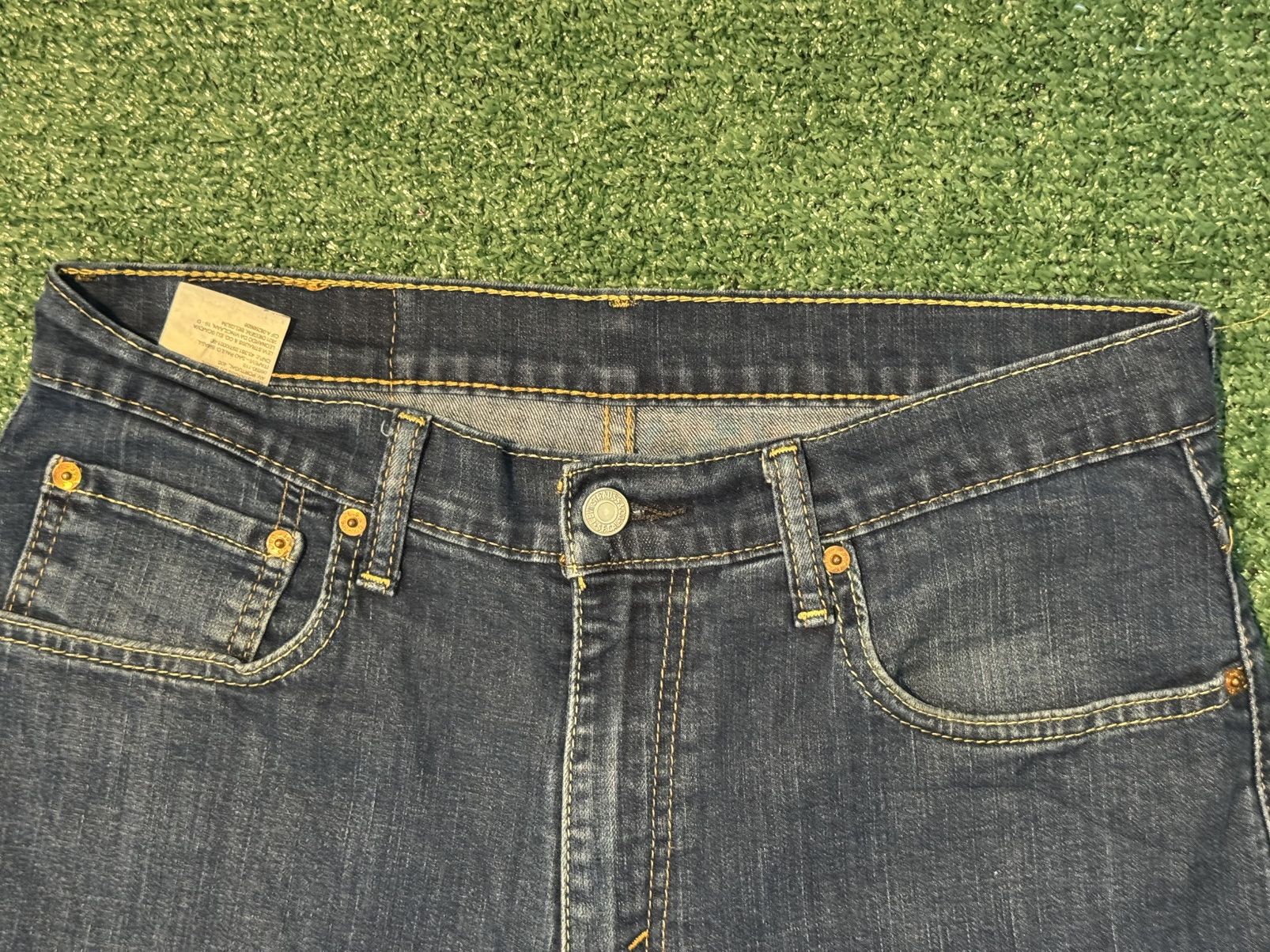 Levi's Vintage Clothing Y2K Era / Early 2000s Levi's 569 Loose Straight Denim Shorts Size US 32 / EU 48 - 2 Thumbnail