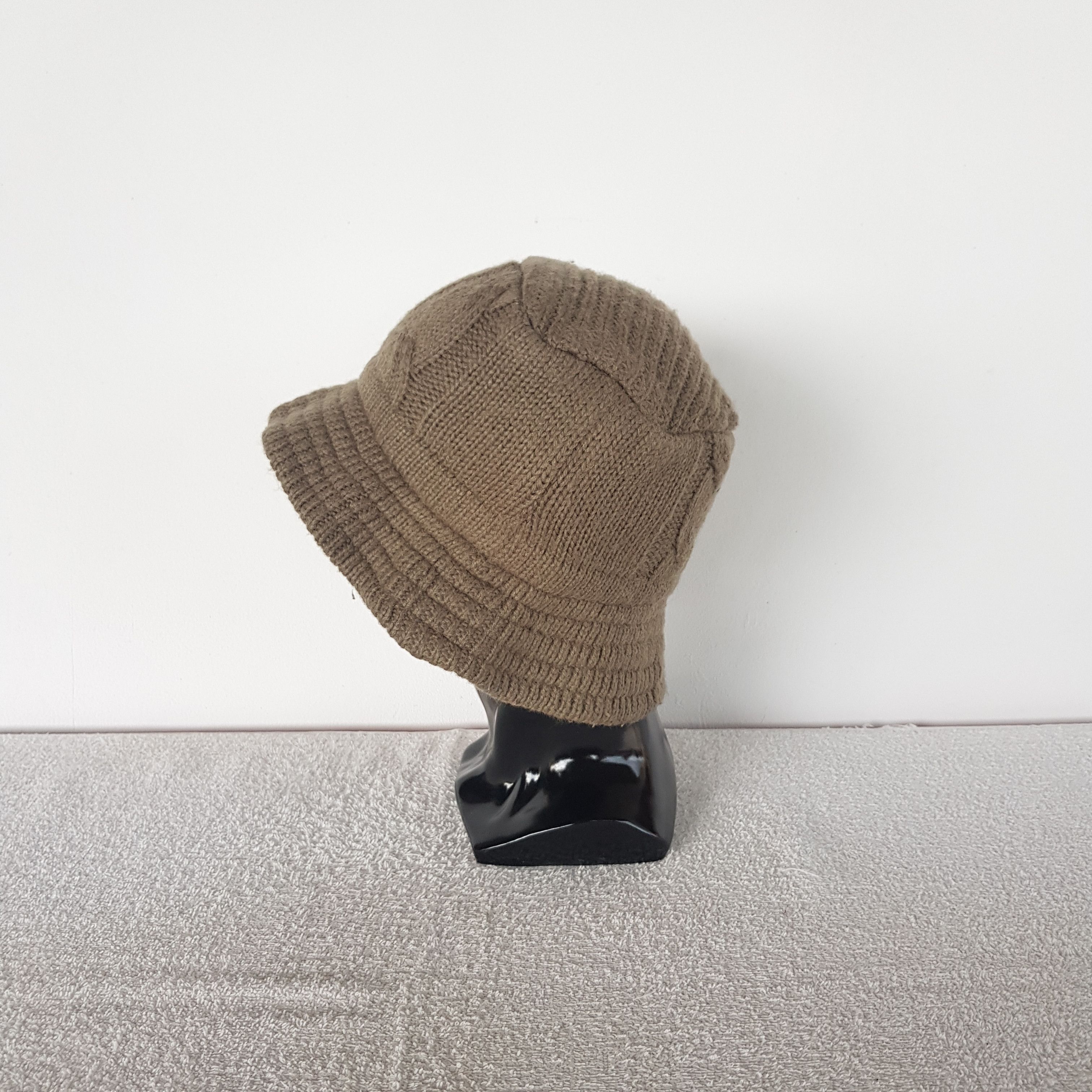 Lancel Vintage 90s Lancel Beanie Cable Knit Aran Isle Snow Caps Hat Size ONE SIZE - 4 Thumbnail