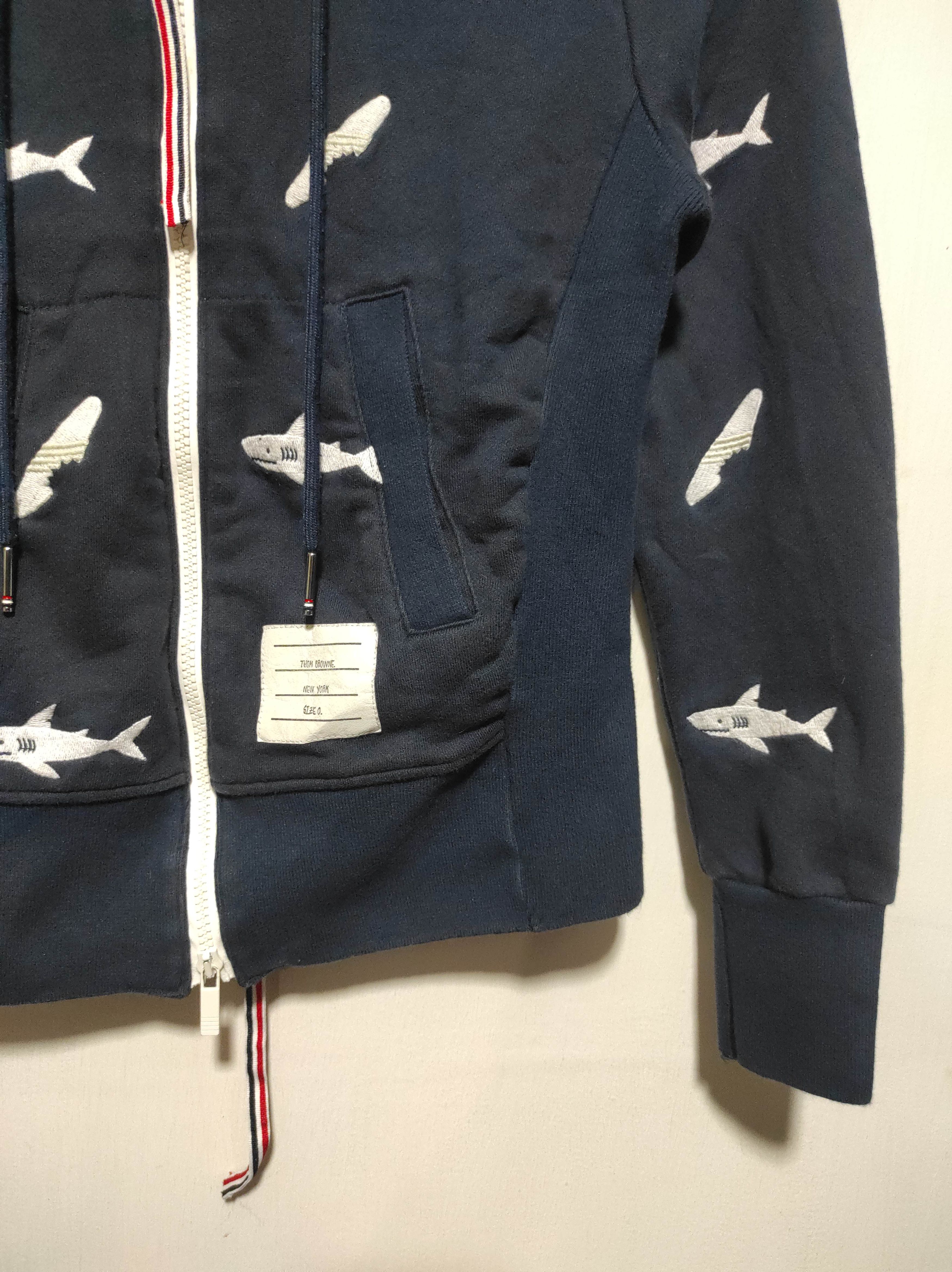Thom Browne Thom Browne Shark and Surfboard Embroidered Navy Hoodie Size US XS / EU 42 / 0 - 6 Thumbnail