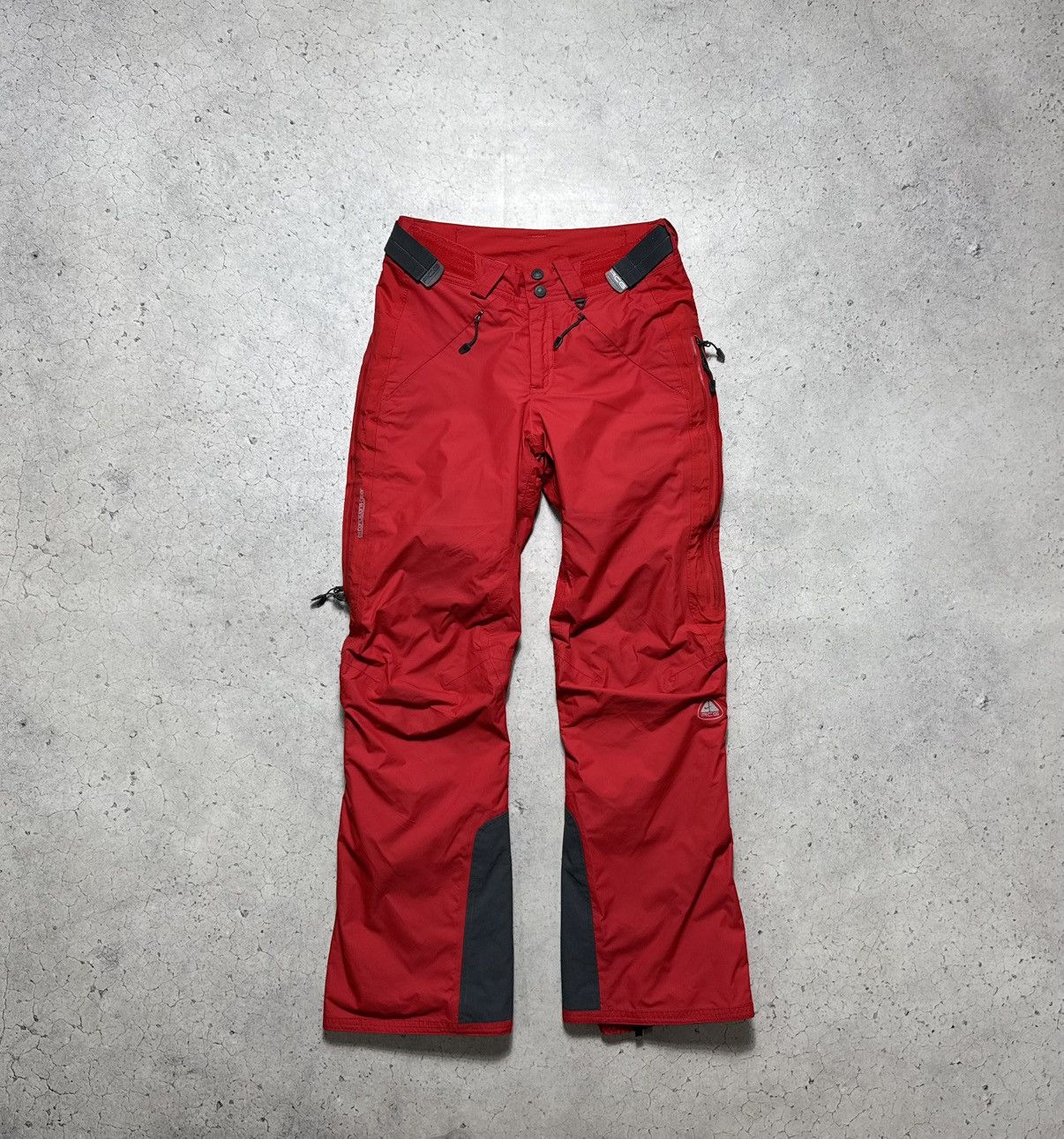 Nike ACG Nike ACG Vintage Nylon Ski Pants Size XS Outdoor Size US 28 / EU 44 - 1 Thumbnail