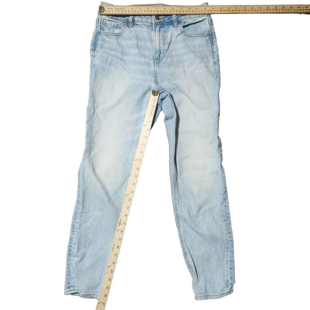 American Eagle Outfitters American Eagle Mom Jeans Size 4 Size 27" / US 4 / IT 40 - 2 Thumbnail