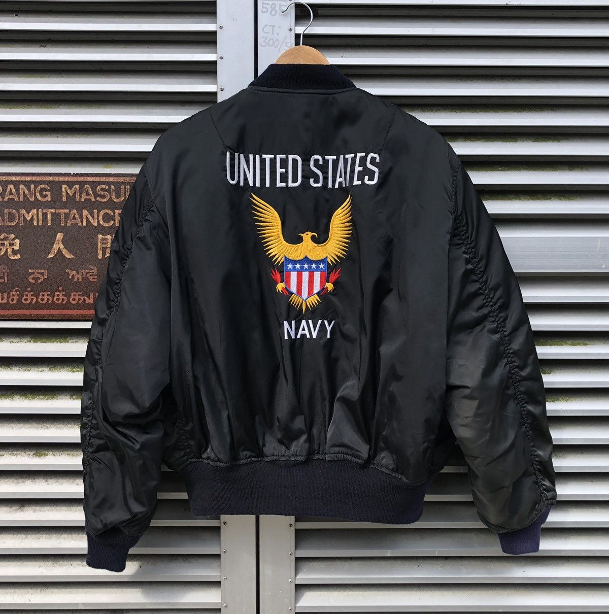 Vintage Vintage 90s Embroidery United States Navy Ma-1 Bomber Jacket Size US M / EU 48-50 / 2 - 1 Thumbnail