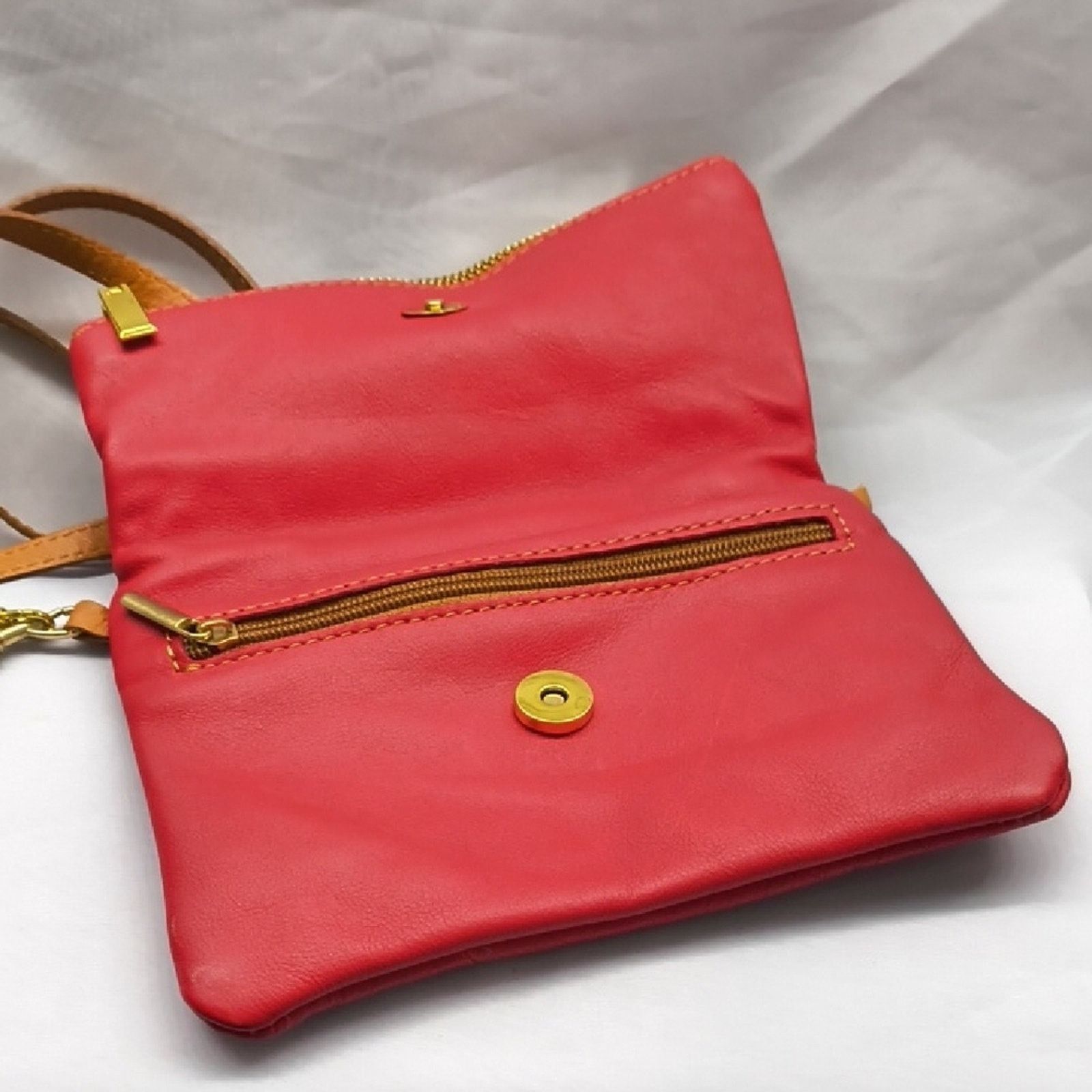 Vera Pelle Vintage Made in Italy Vera Pelle Crossbody Handbag Size ONE SIZE - 9 Thumbnail