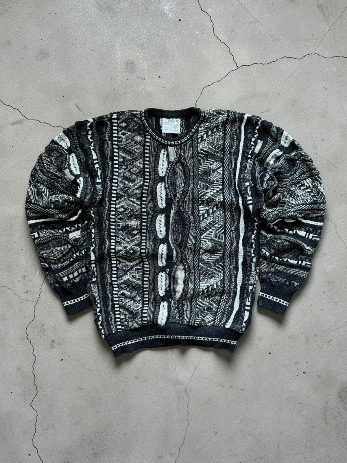 Coogi Coogi 3D knitted cotton sweater Size US L / EU 52-54 / 3 - 1 Thumbnail