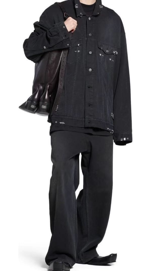 Balenciaga Balenciaga 24fw studded hoop Jean jacket 2412-Nextarrow Size US M / EU 48-50 / 2 - 6 Thumbnail