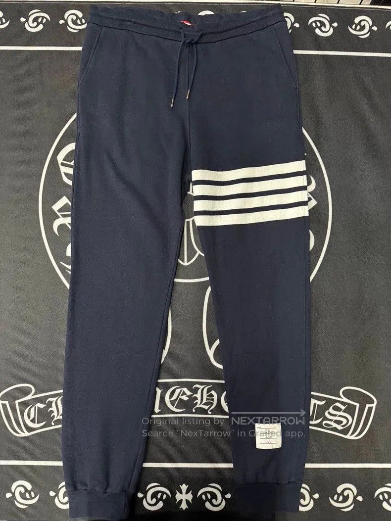 Thom Browne TB Navy Blue Striped Jogger Pants. Size US 32 / EU 48 - 1 Thumbnail