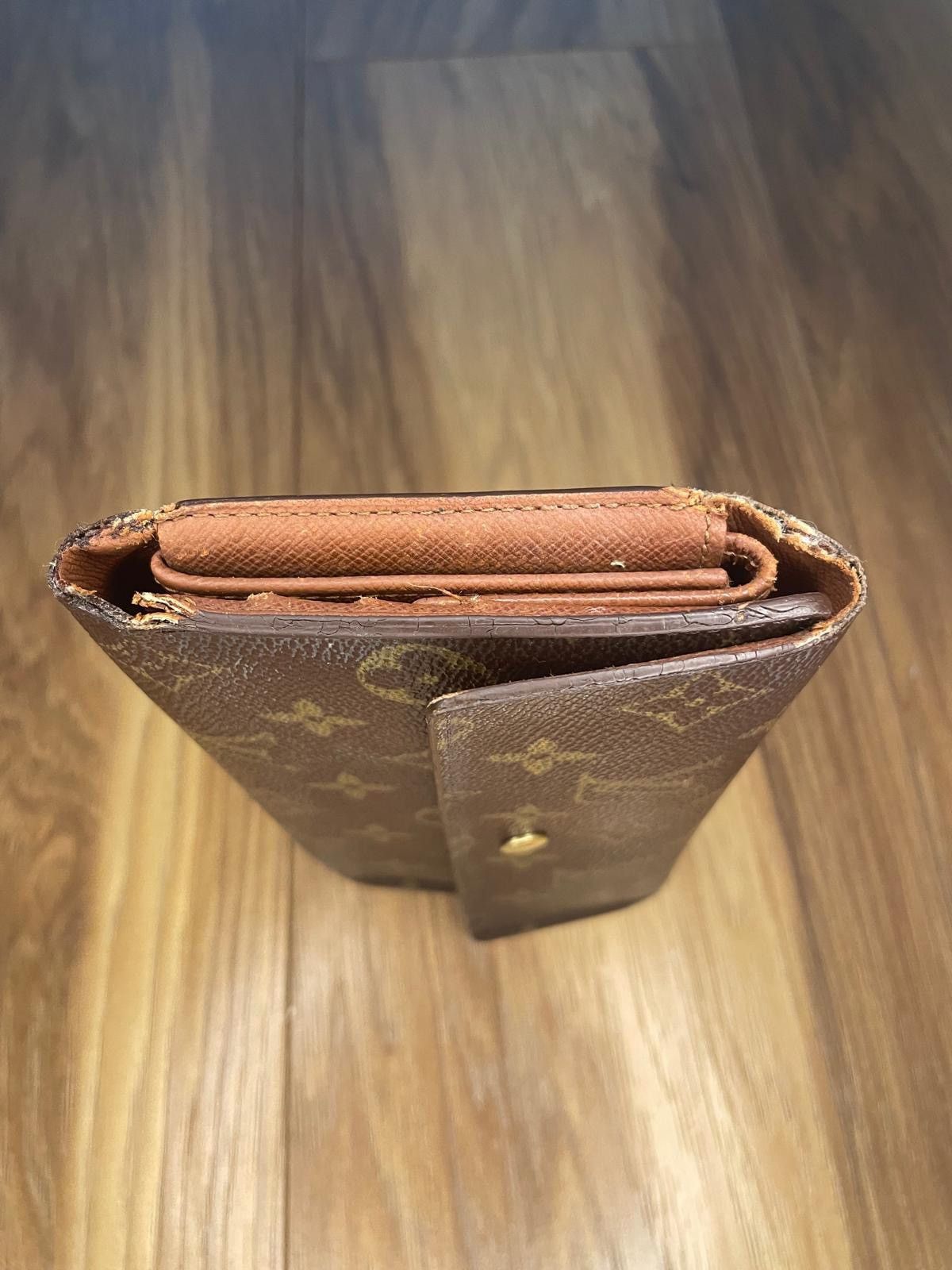 Louis Vuitton LOUIS VUITTON PorteTresor Monogram Tri-Fold Wallet Vintage Size ONE SIZE - 7 Thumbnail