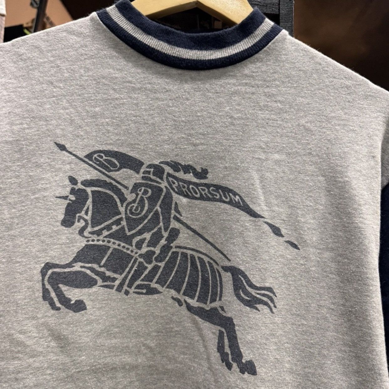 Burberry Vintage Burberrys Prorsum Equestrian Knight BigLogo Crewneck Size US M / EU 48-50 / 2 - 3 Thumbnail
