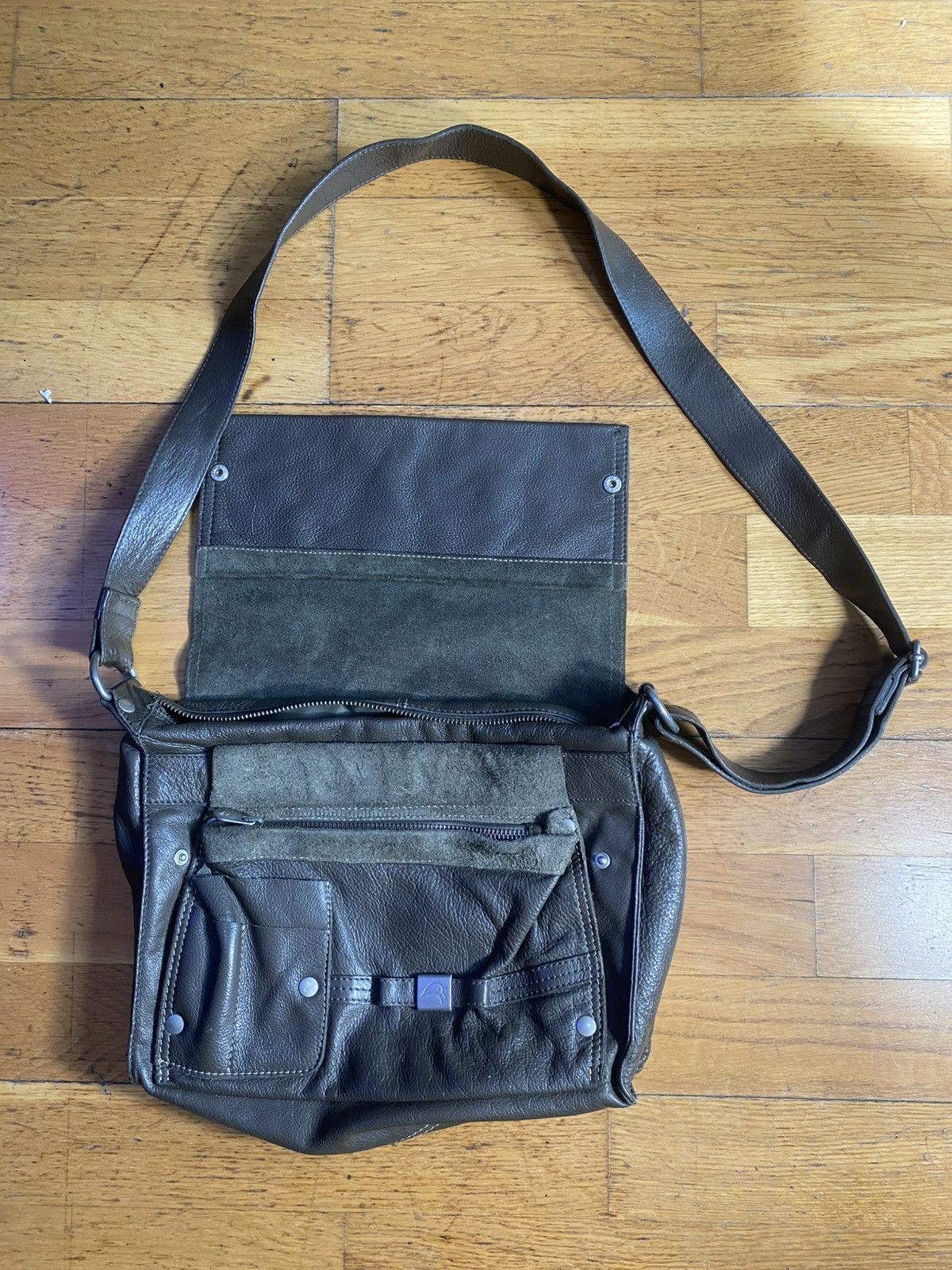 Mandarina Duck Mandarina Duck Vintage Messenger Crossbody Bag Size ONE SIZE - 3 Thumbnail