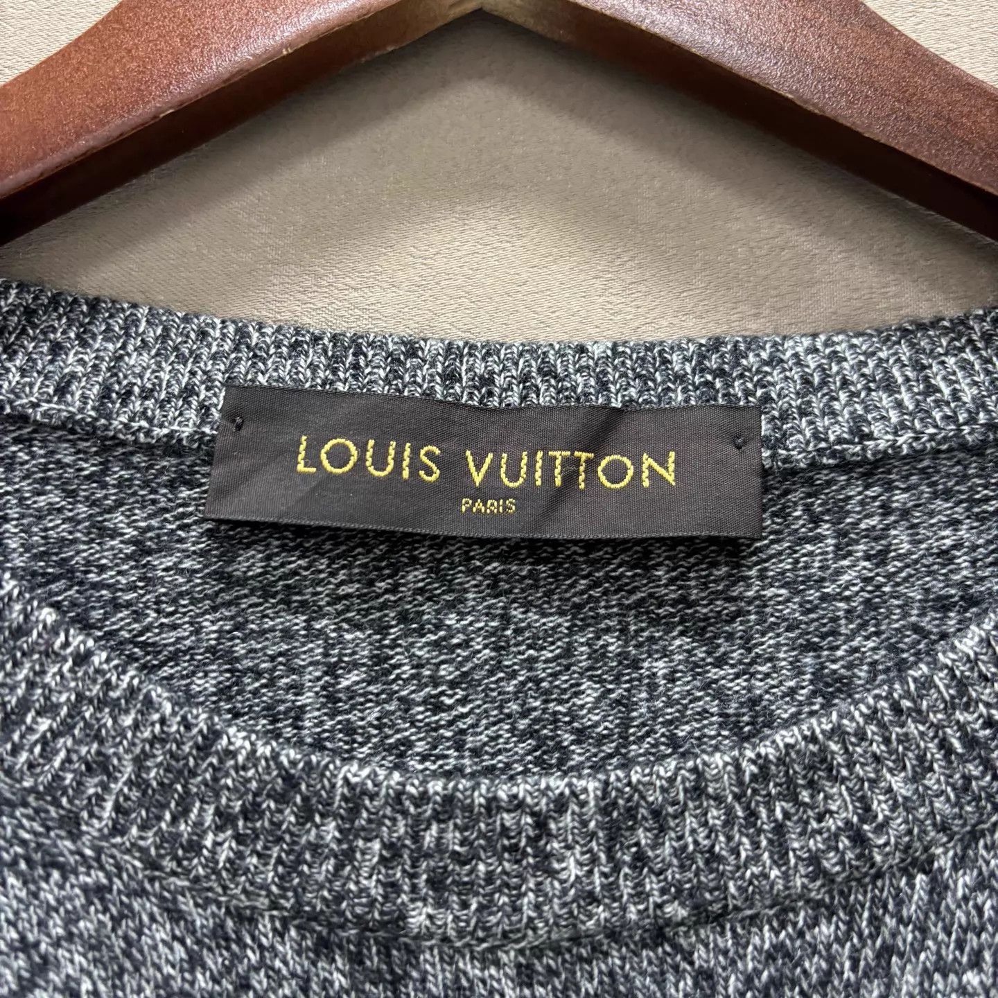 Louis Vuitton Louis Vuitton 99 New Logo Hem Sweater M Size US M / EU 48-50 / 2 - 4 Thumbnail
