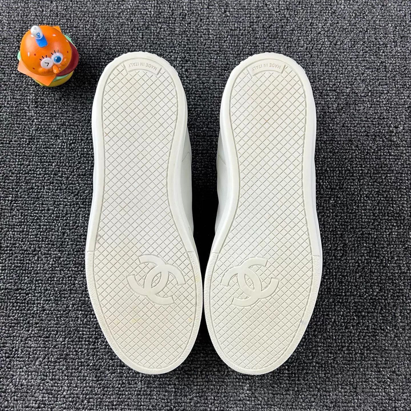 Chanel Chanel White Sneakers Women's EUR36 Size US 5.5 / IT 35.5 - 6 Thumbnail