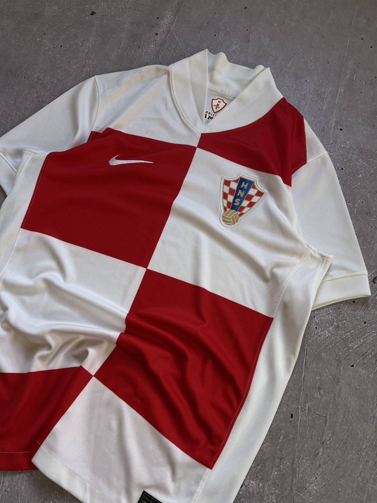 Nike CROATIA Nike Football Shirt 2024Soccer Jersey HNS Hrvatska M Size US M / EU 48-50 / 2 - 3 Thumbnail