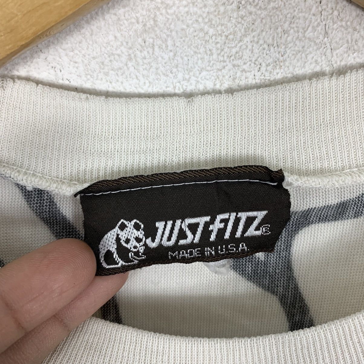 Vintage JUST FITZ Made In USA Abstract Overprint Long Sleeve Tshirt Size US S / EU 44-46 / 1 - 5 Thumbnail