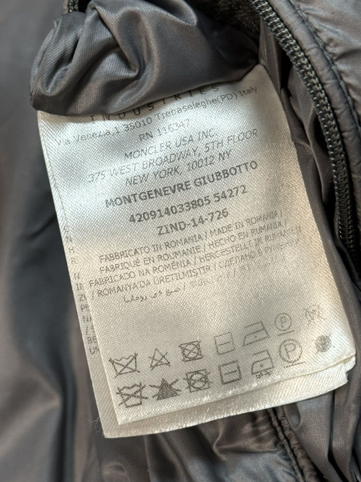 Moncler Moncler Montgenevre gray puffer jacket Size US M / EU 48-50 / 2 - 9 Thumbnail