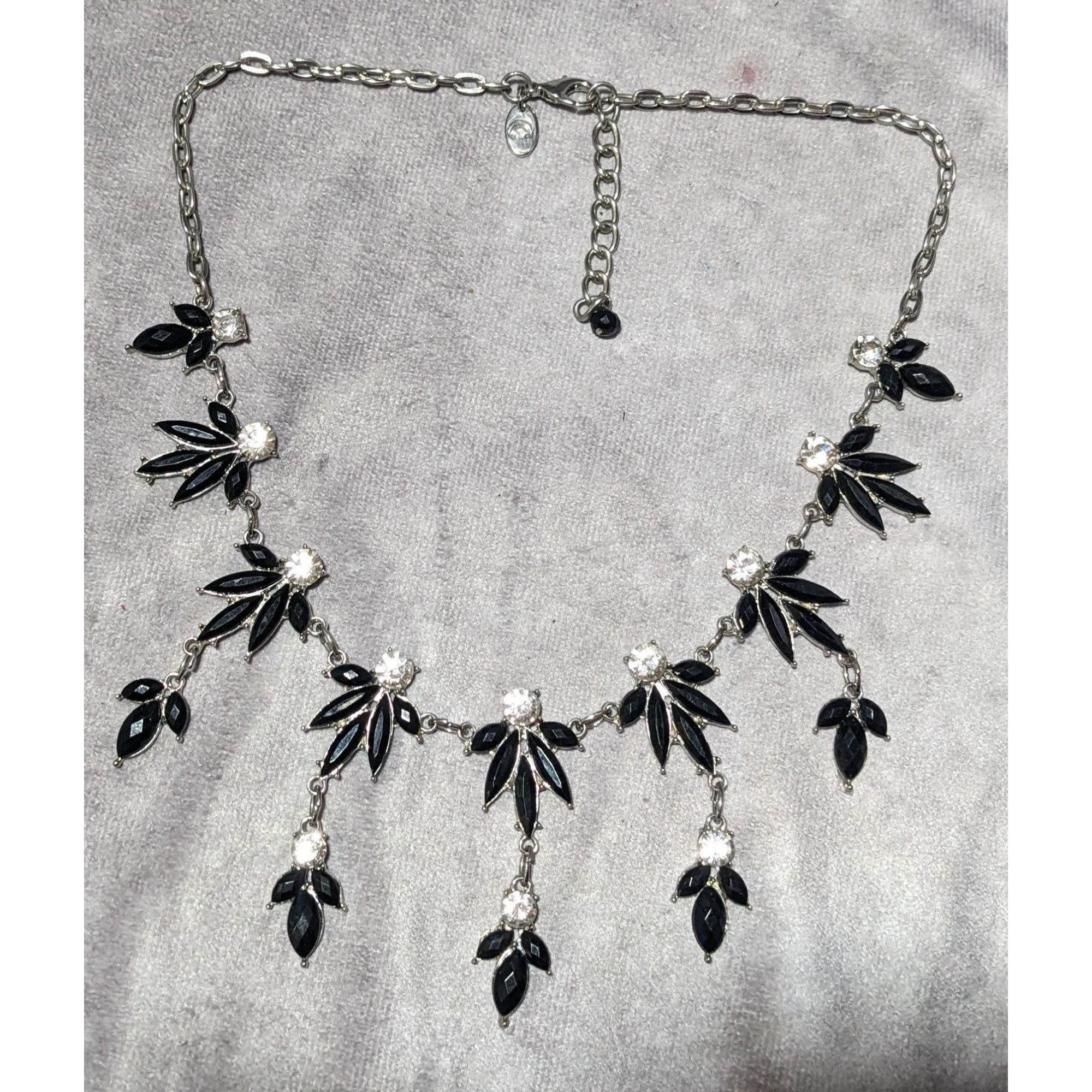 Other Charming Charlie Gothic Gemmed Fringe Necklace Size ONE SIZE - 8 Thumbnail
