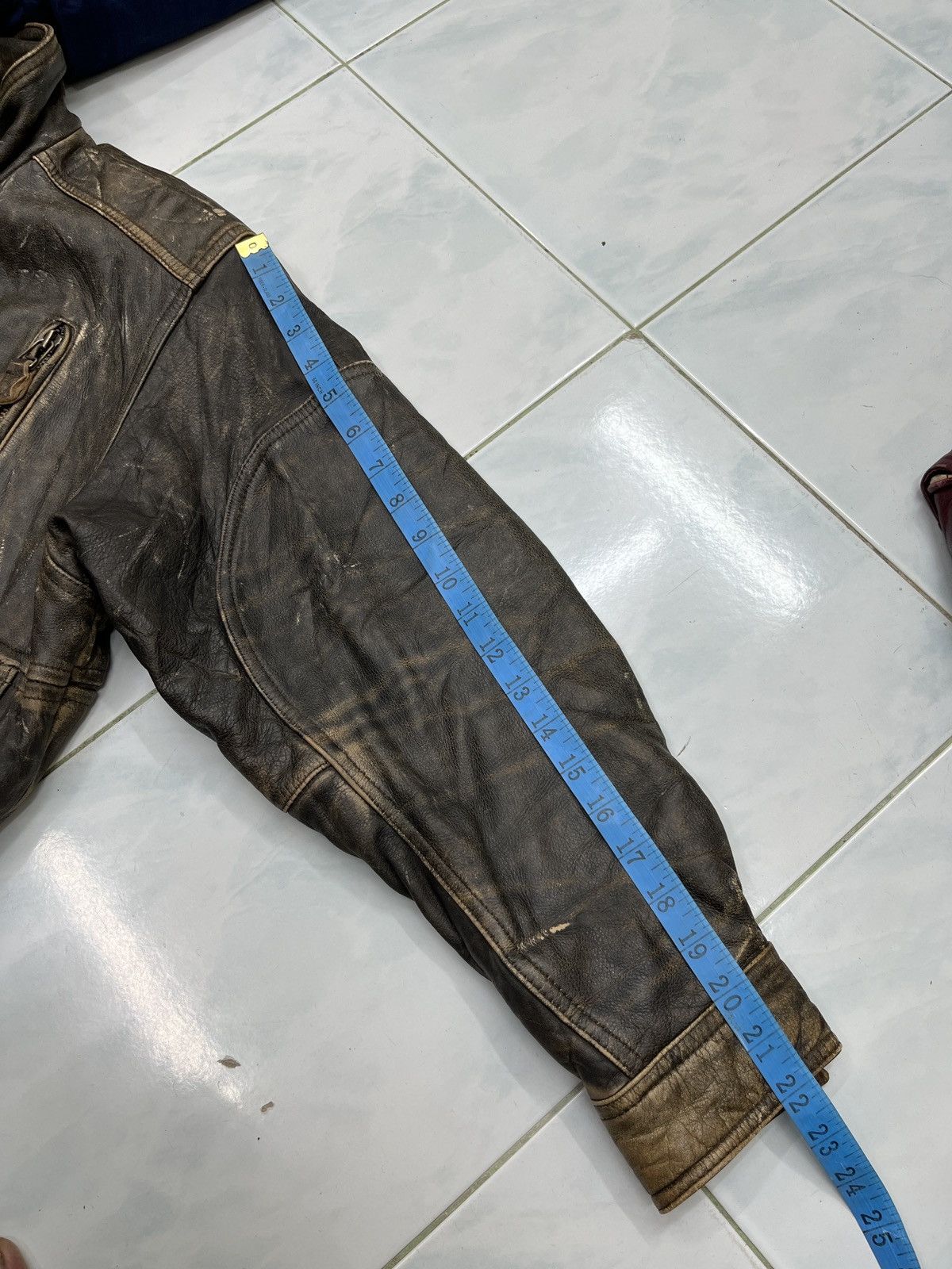 Vintage 🔥🔥🔥STEALS CAPTAIN CHARLES LINDBERG TRIUMPH LEATHER JACKET Size US M / EU 48-50 / 2 - 19 Thumbnail