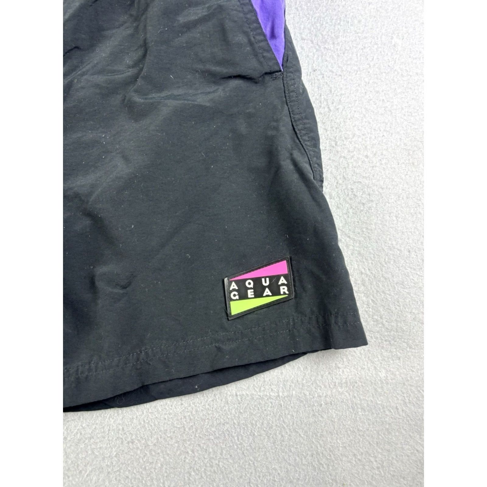 Nike VINTAGE Nike Aqua Gear Shorts Men L Black Nylon 7” Inseam 90s Athletic Lined Size US 33 - 2 Thumbnail