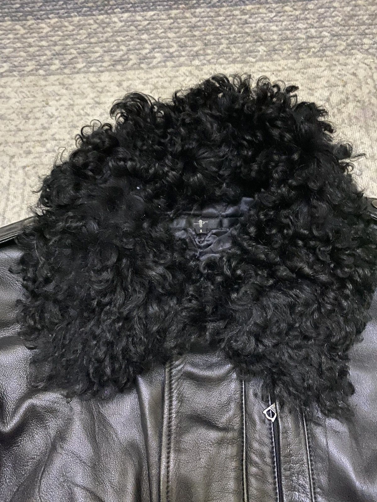 NO ID NO ID A2 LEATHER JACKET FUR NECK LINING REMOVEABLE Size US S / EU 44-46 / 1 - 7 Thumbnail