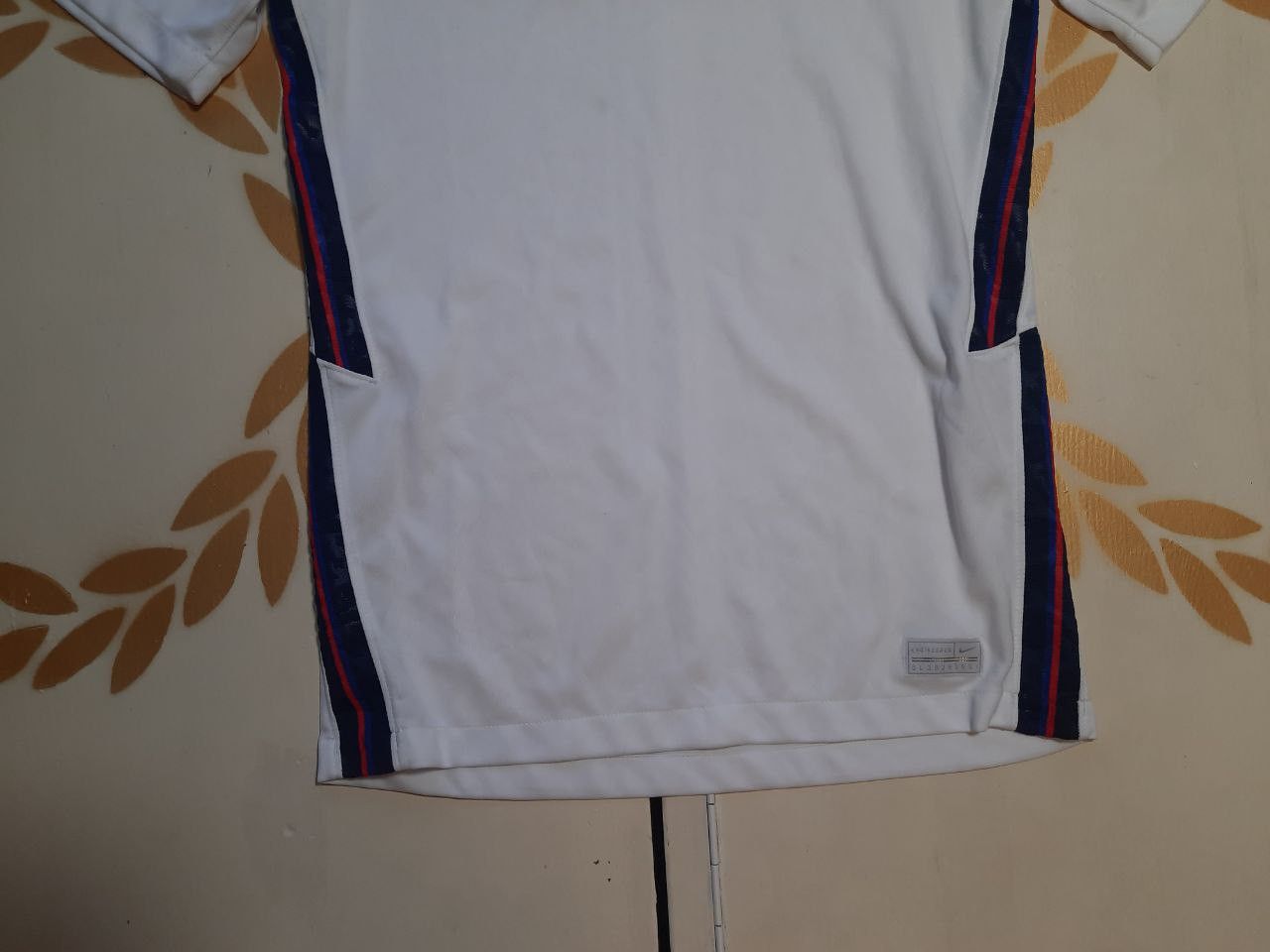 Nike Nike England Jersey 2020-2022 Size US XS / EU 42 / 0 - 6 Thumbnail