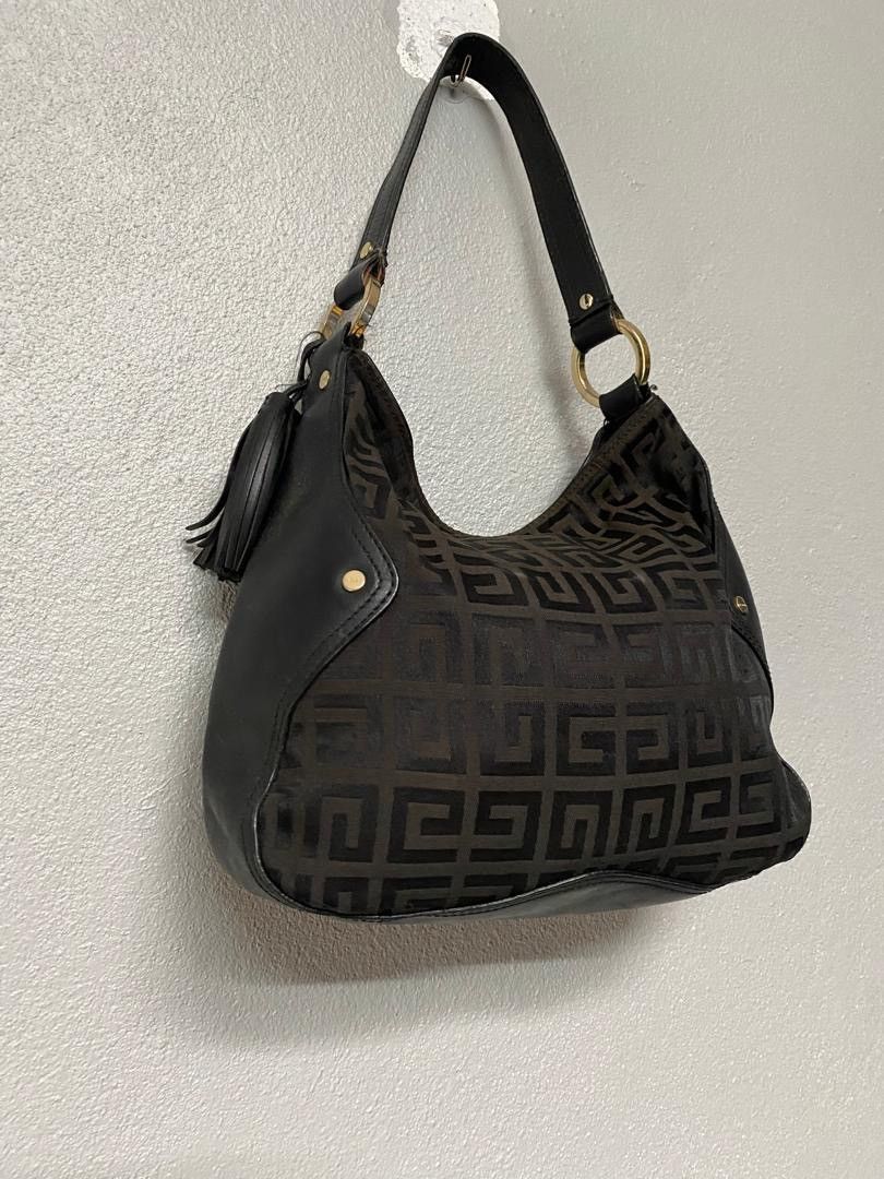 Givenchy Givenchy Monogram Shoulder Bag Canvas Size ONE SIZE - 4 Thumbnail