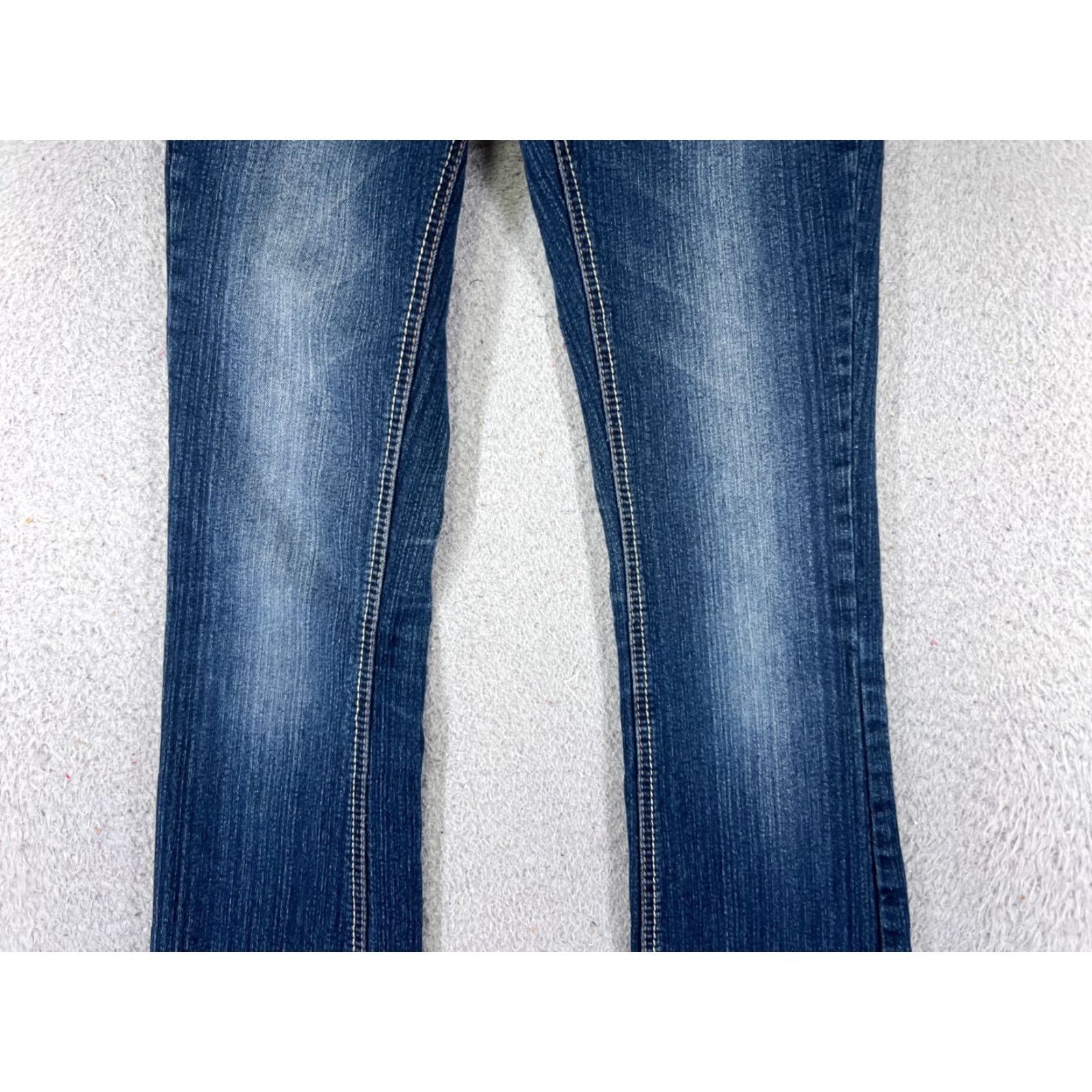 Vintage Rue21 Jeans Womens Bootcut Denim 27x31 Blue Cotton Blend Embroidered 5-Pocket Zip US Regular 27 in Womens Jeans Size 25" / US 0 / IT 36 - 3 Thumbnail