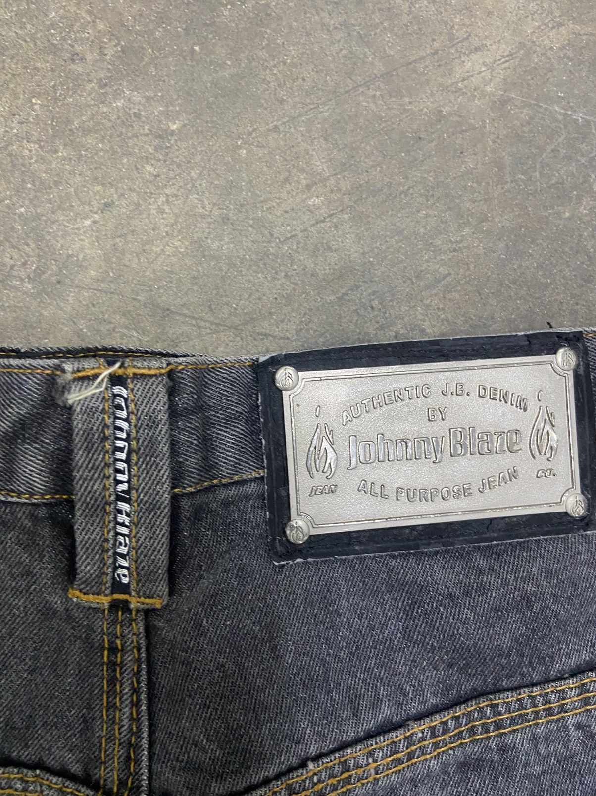 JNCO 🔥 Y2k Johnny Blaze baggy pants big logo distressed Size US 36 / EU 52 - 14 Thumbnail