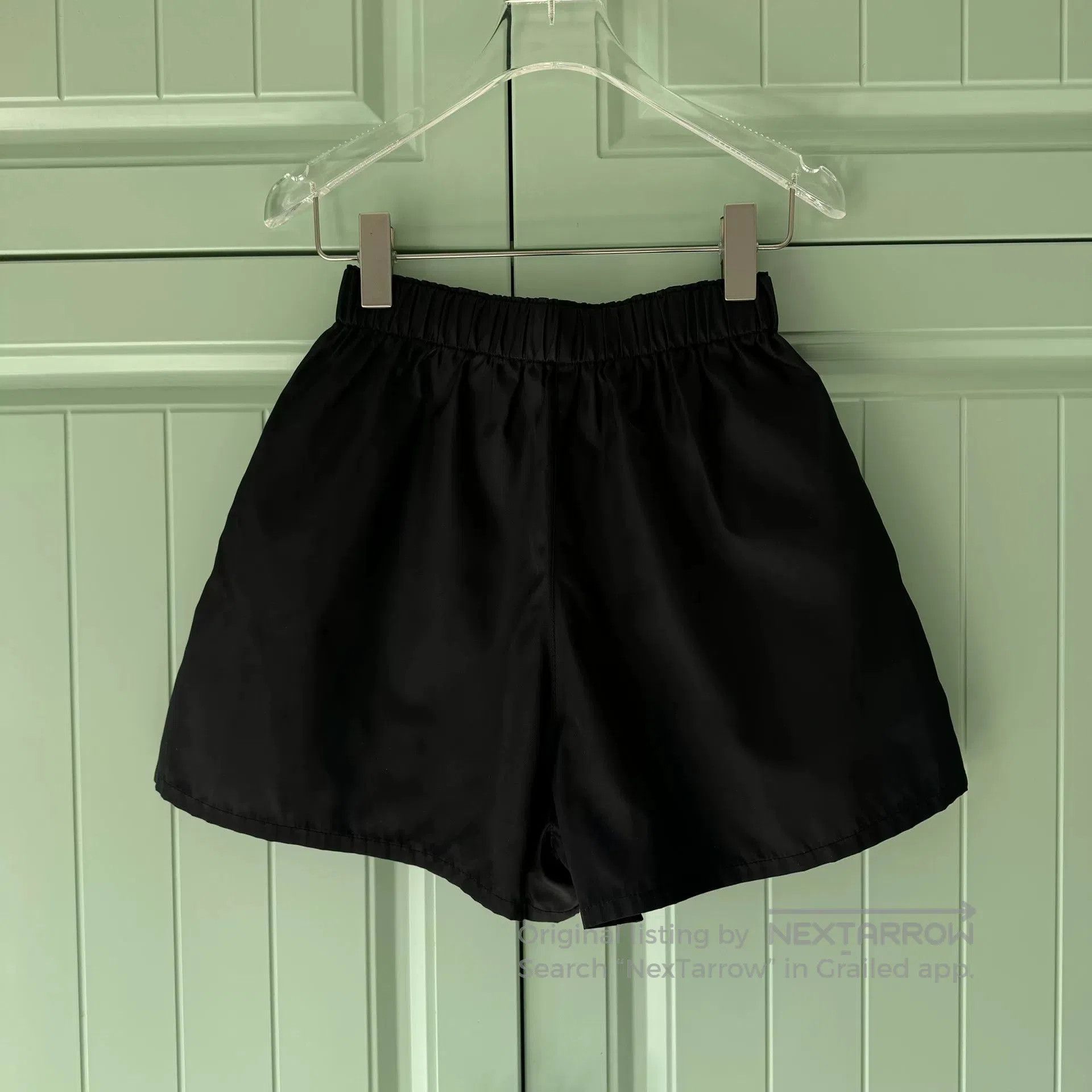 Prada Prada RE-NYLON Black Shorts Size 36. Size US 36 / EU 52 - 2 Thumbnail