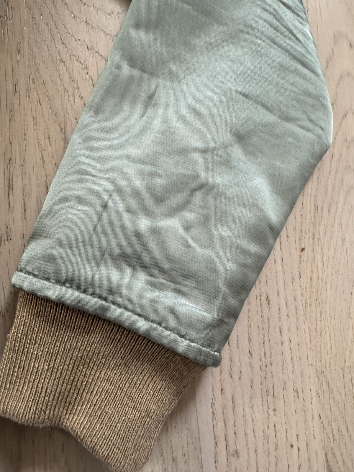 Louis Vuitton LOUIS VUITTON bomber jacket SEE REAL MEASUREMENTS IN PHOTOS Size US S / EU 44-46 / 1 - 10 Thumbnail