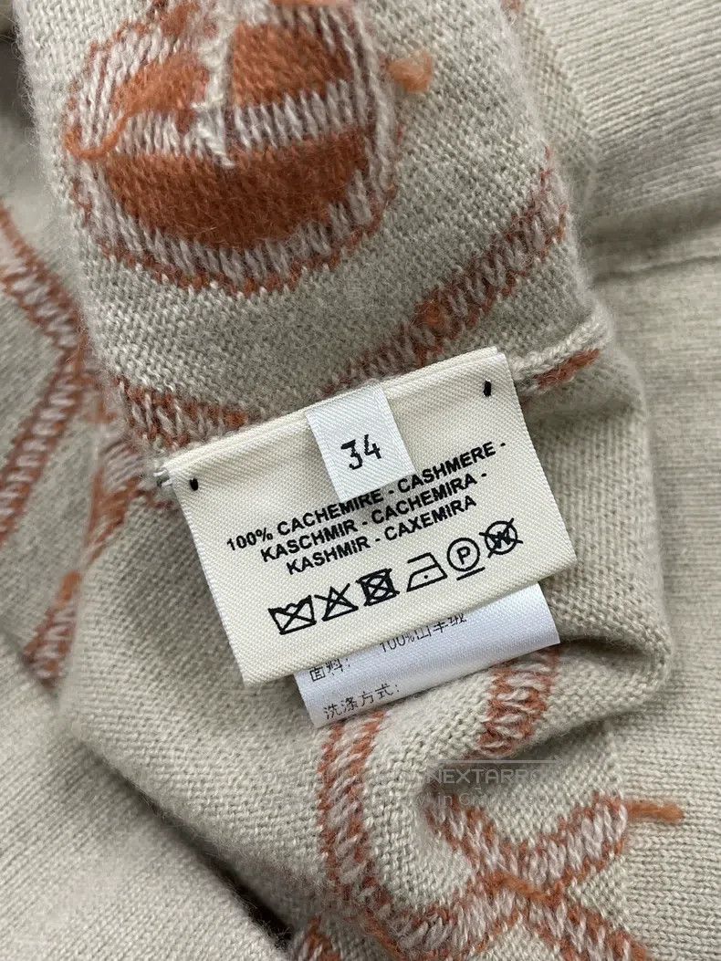 Hermes Hermes Printed Diamond Knitted Cashmere Dress Size XXS / US 00 / IT 34 - 5 Thumbnail