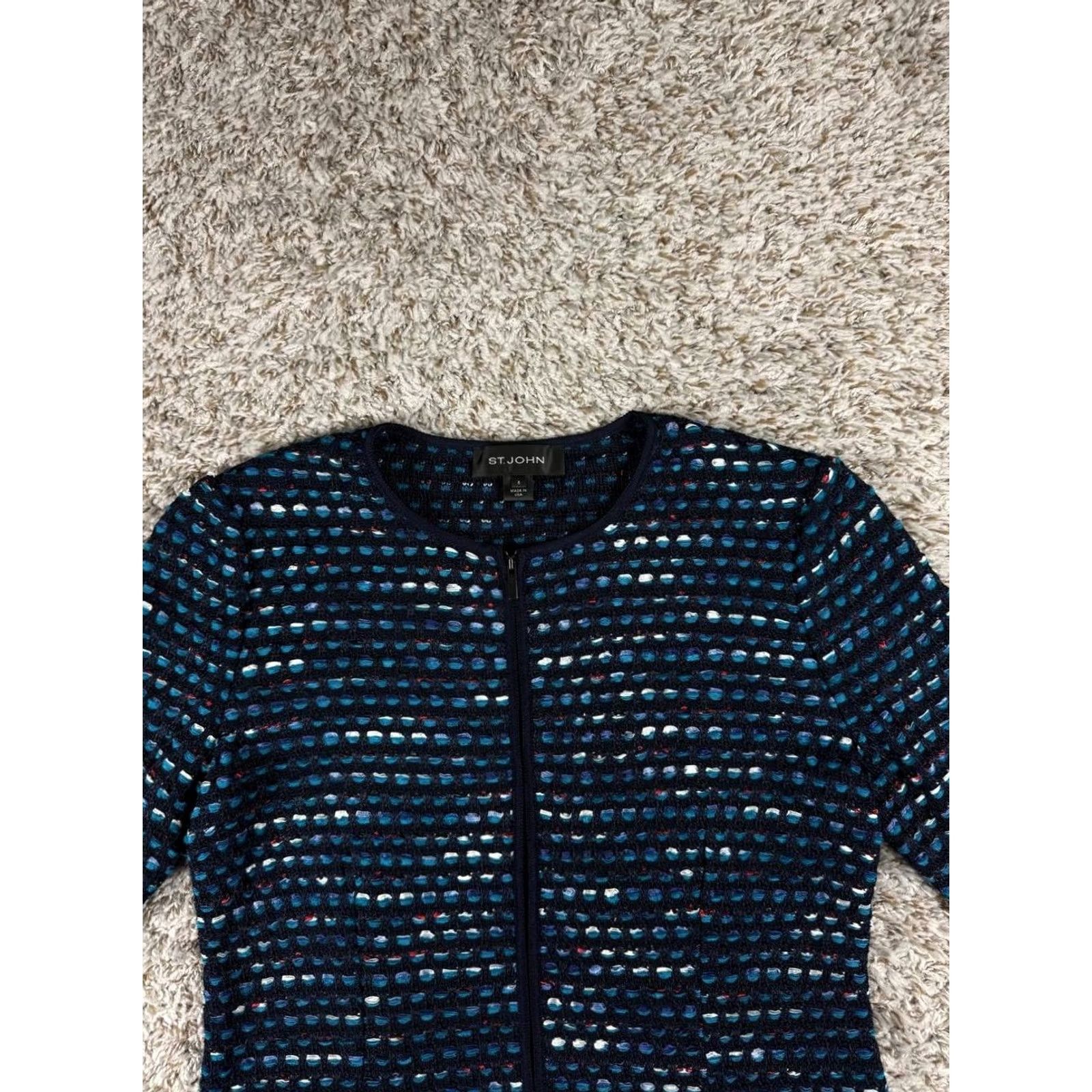 St. John St. John Textured Knit Zip Front Jacket Sweater Size 6 Made USA Women Crewneck Full Zip Blue Knit Fall Winter Spring Regular Shirt/Hoodie? Size M / US 6-8 / IT 42-44 - 2 Thumbnail