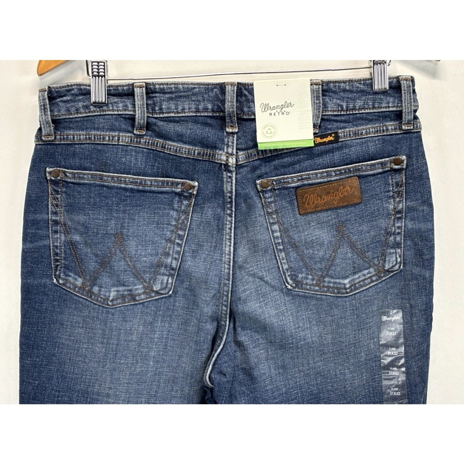 Wrangler Wrangler Retro High Rise Trumpet Flare Denim Jeans Womens 31x32 Bell Bottom Blue Vintage? No, Vintage: No. Size 24" / US 00 / IT 34 - 4 Thumbnail