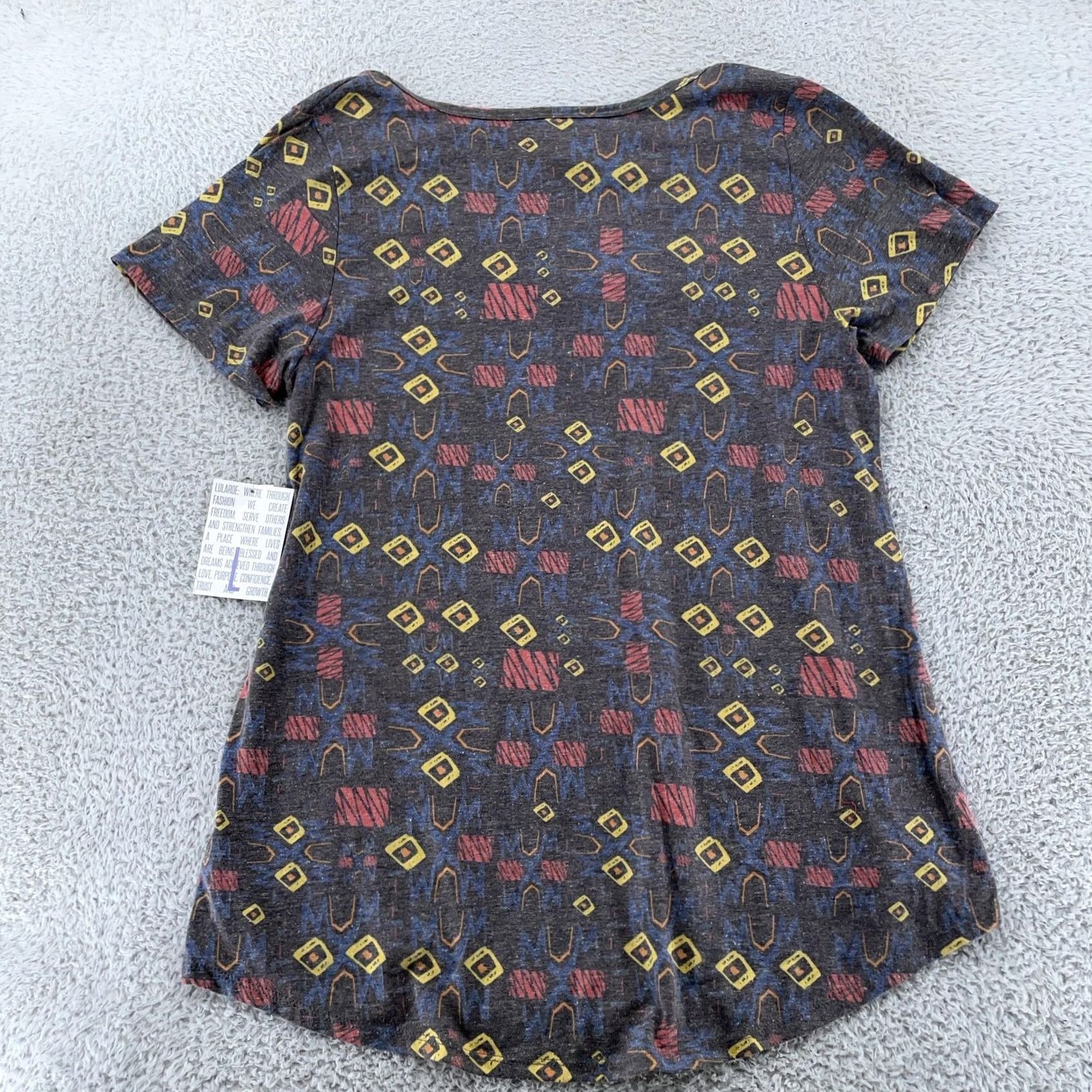 Vintage LuLaRoe T Shirt Womens Large Gray Geometric Pattern Scoop Neck Short Sleeve Top Size L / US 10 / IT 46 - 3 Thumbnail