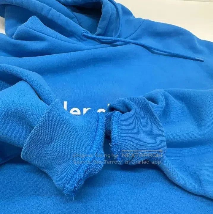 Balenciaga Balenciaga Logo Hooded Sweatshirt in Blue. Size US M / EU 48-50 / 2 - 8 Thumbnail